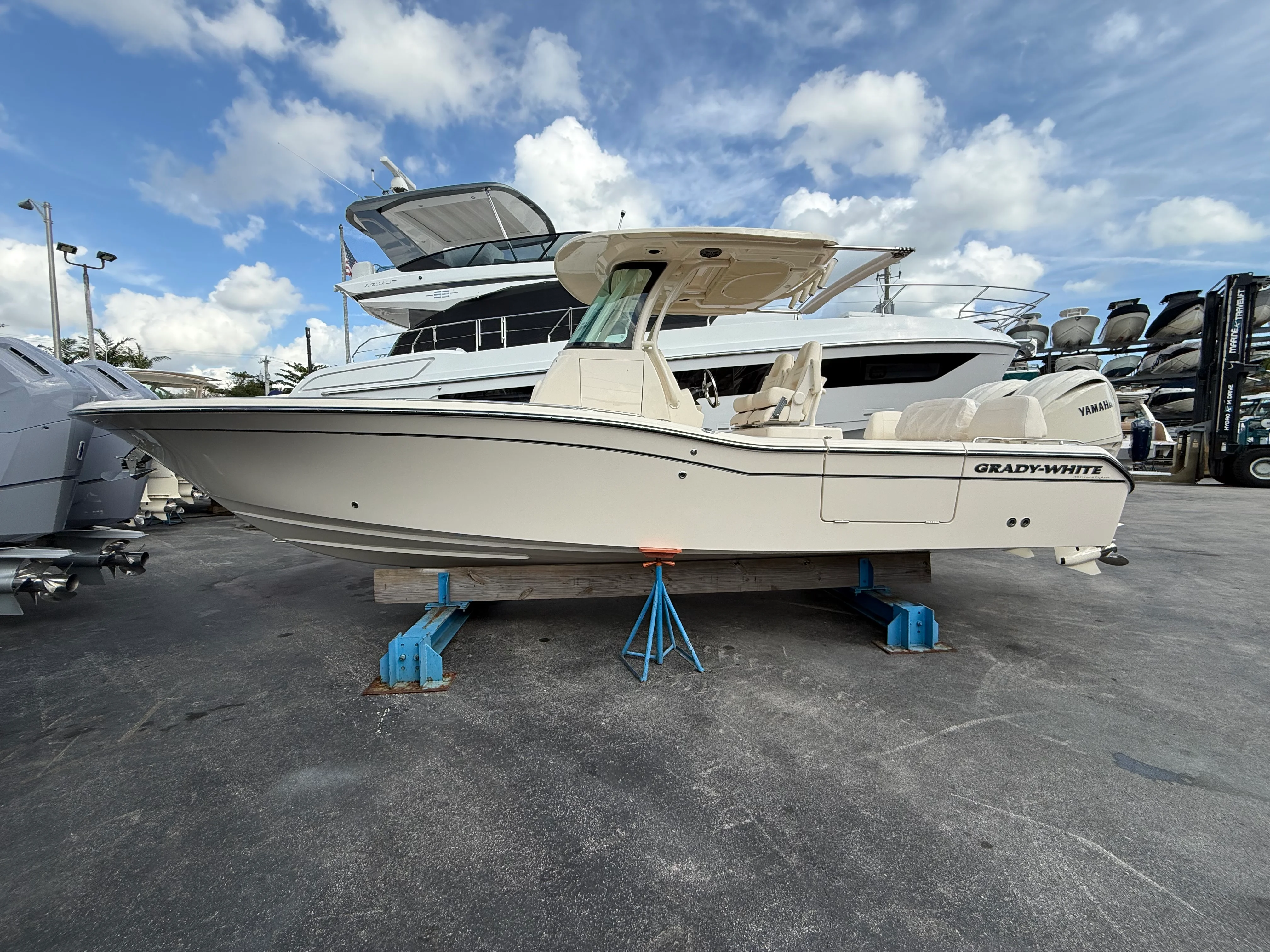 2026 Grady-White 281 CE Image Thumbnail #1