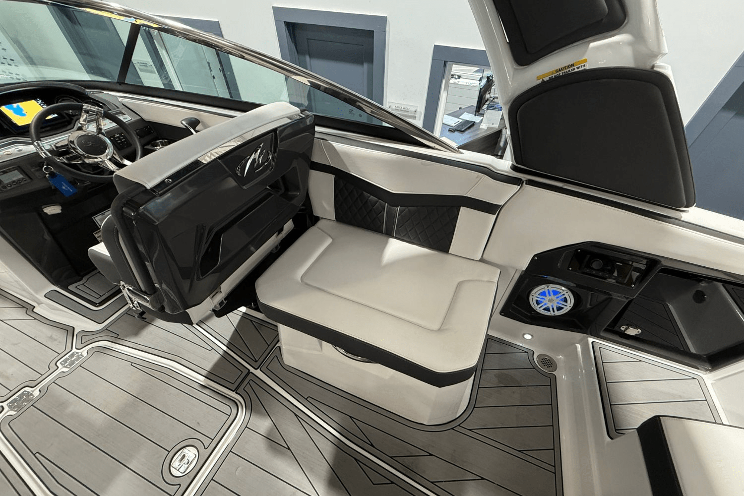 2024 Monterey 278SS Image Thumbnail #10