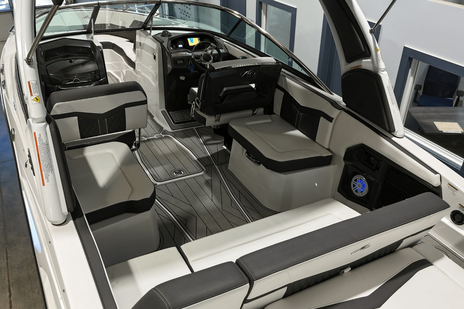 2024 Monterey 278SS Image Thumbnail #7