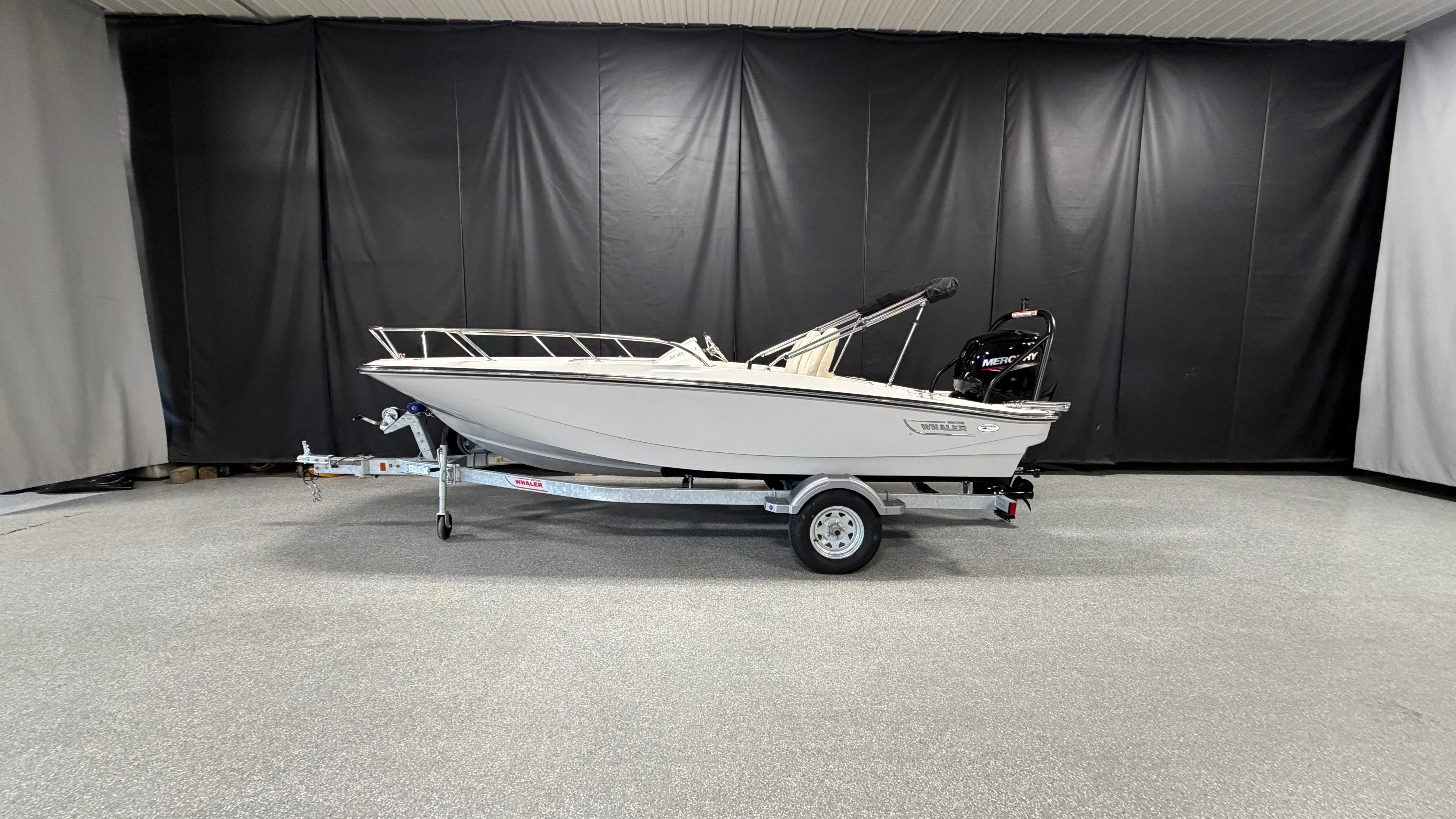 2026 Boston Whaler 160 Super Sport Image Thumbnail #0