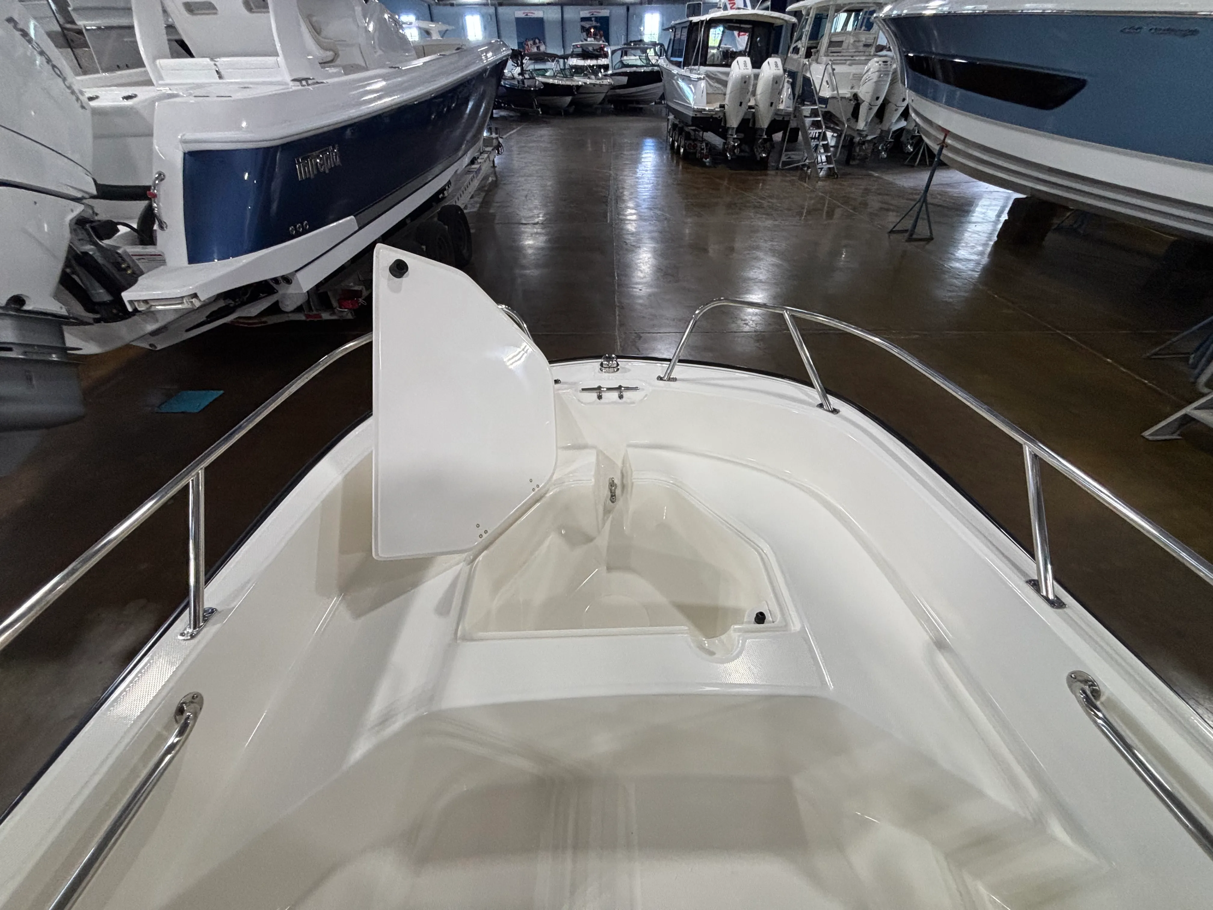 2026 Boston Whaler 160 Super Sport Image Thumbnail #15