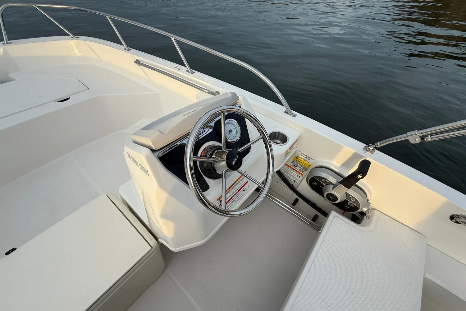 2026 Boston Whaler 160 Super Sport Image Thumbnail #14