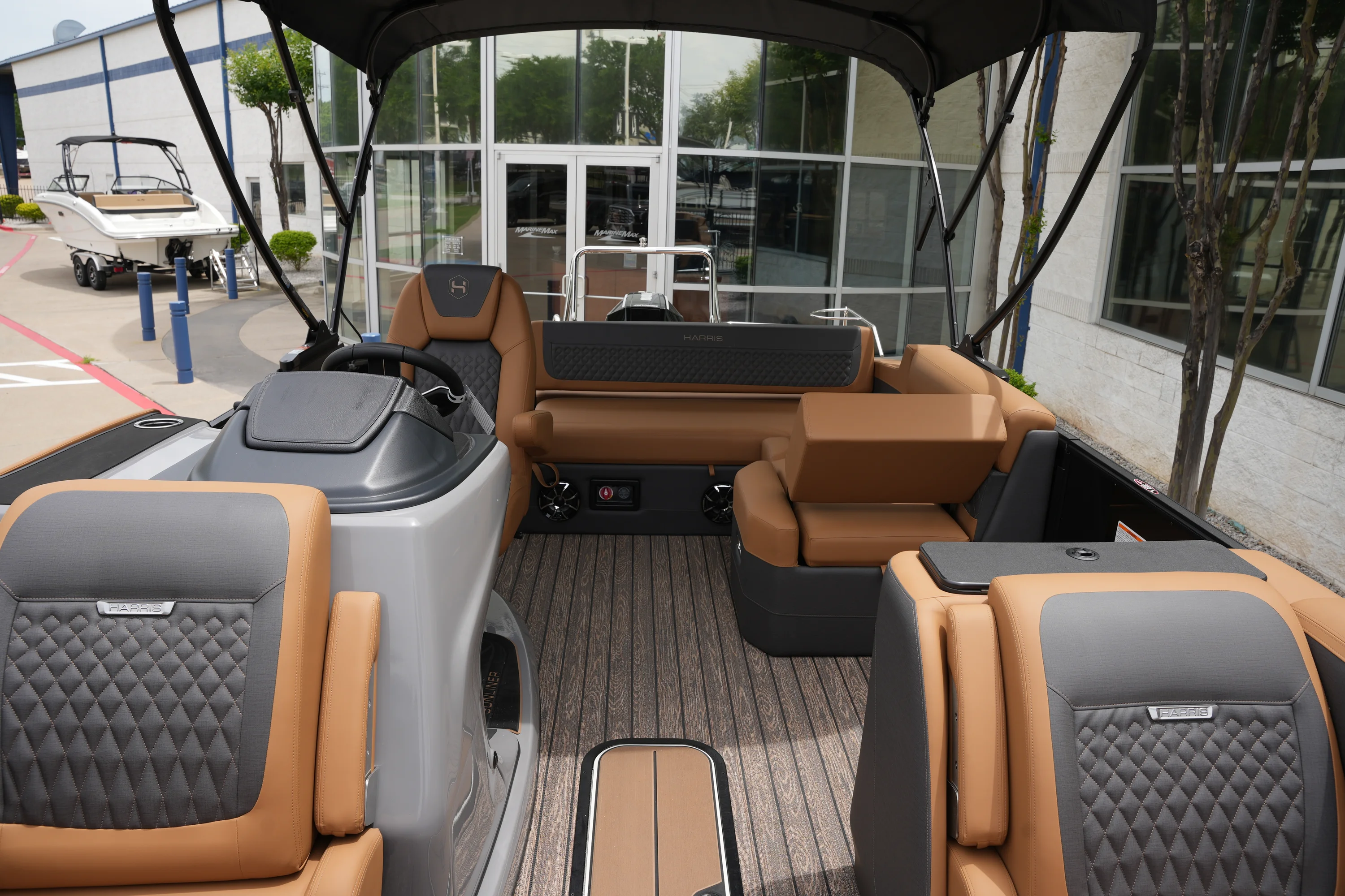 2026 Harris Sunliner 230 Image Thumbnail #17