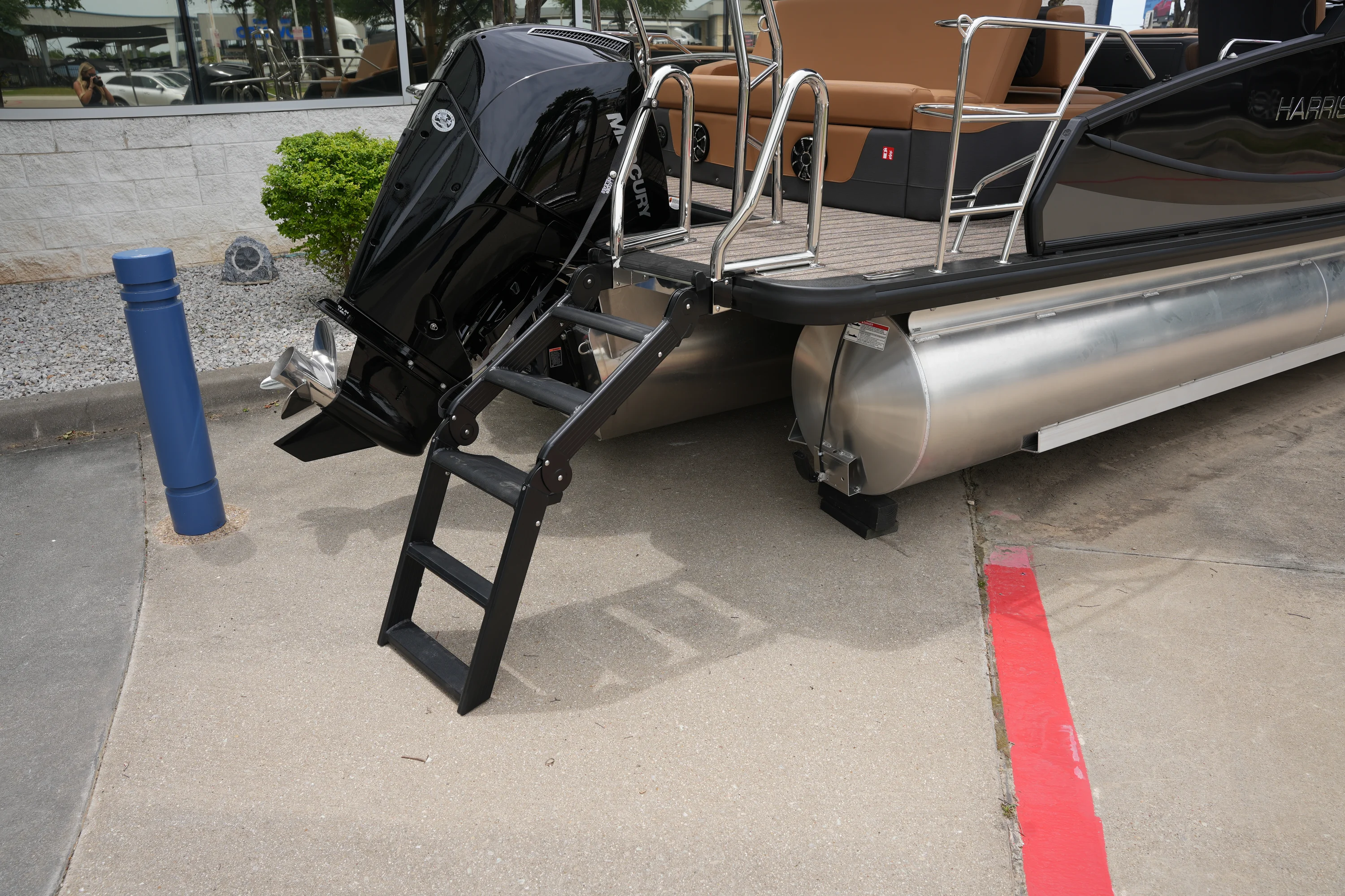 2026 Harris Sunliner 230 Image Thumbnail #5