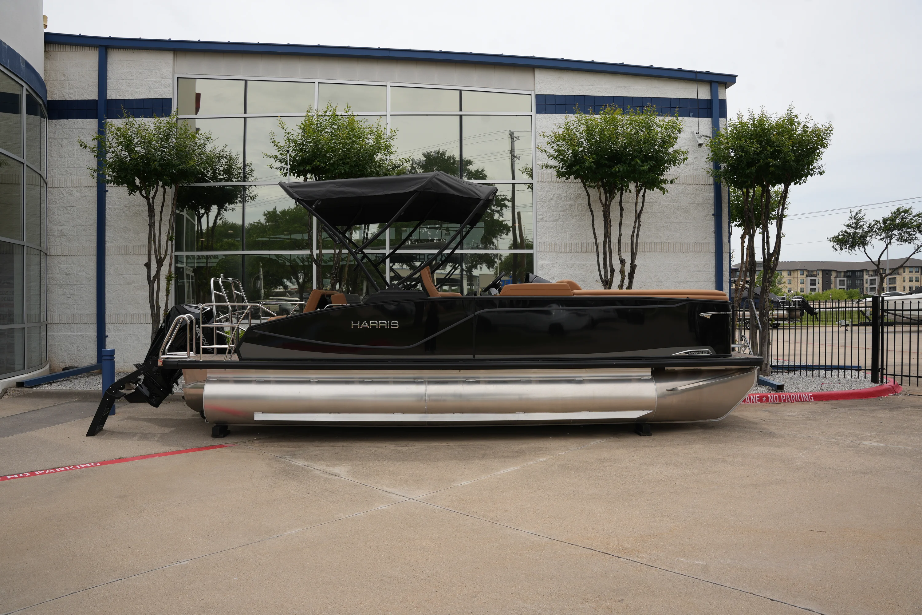 2026 Harris Sunliner 230 Image Thumbnail #0