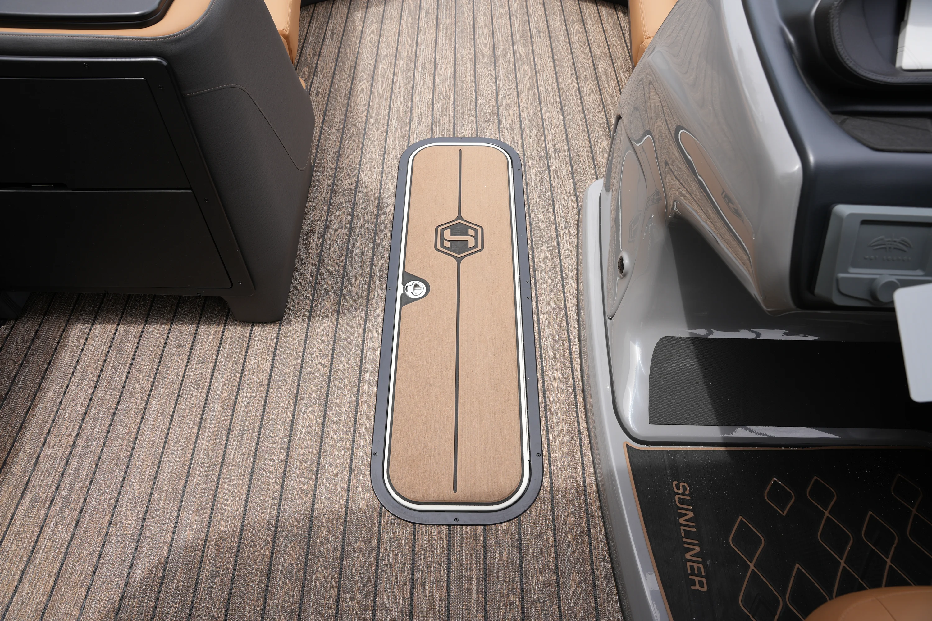 2026 Harris Sunliner 230 Image Thumbnail #31