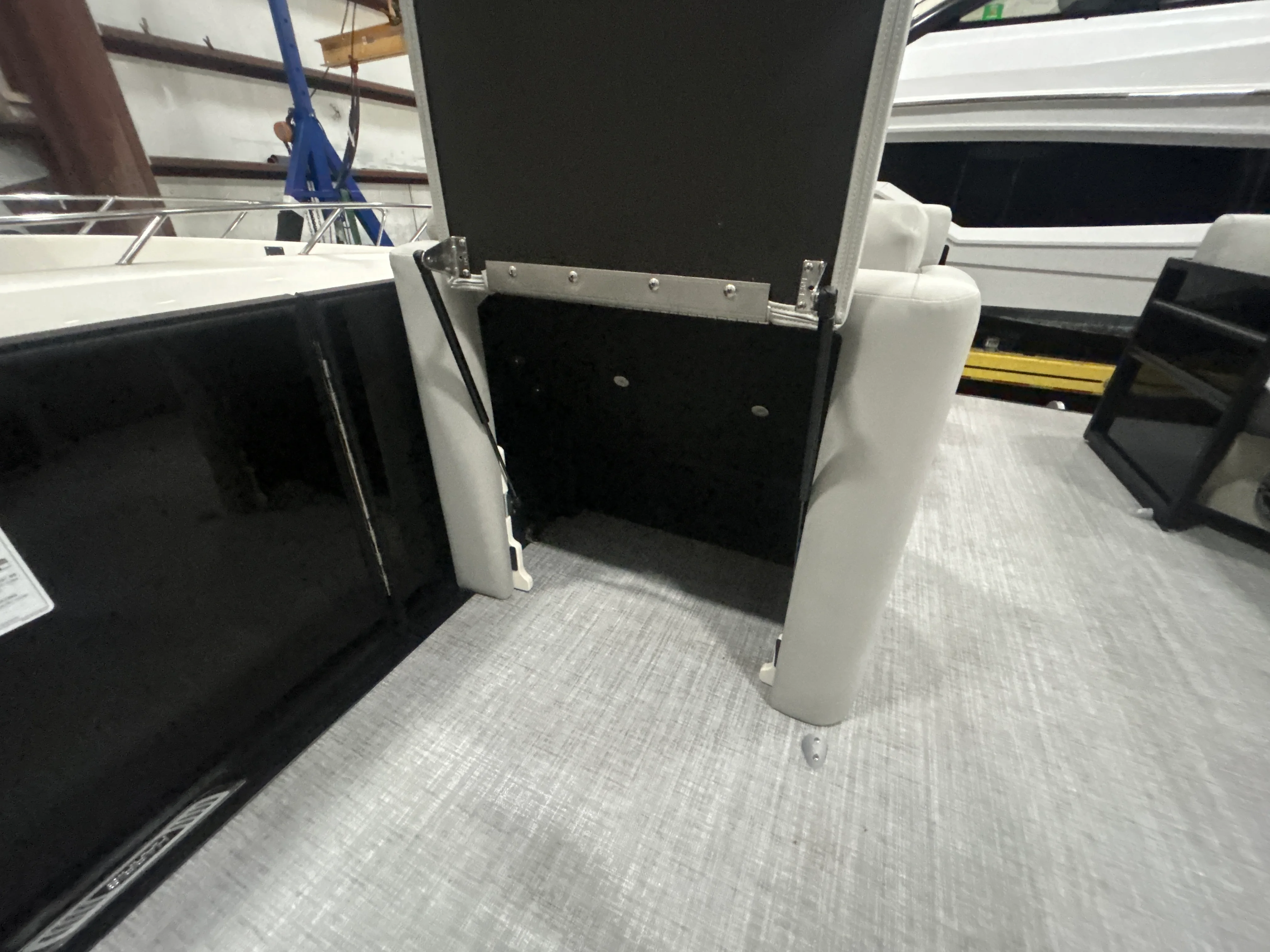 2025 Harris 210 Cruiser Image Thumbnail #25