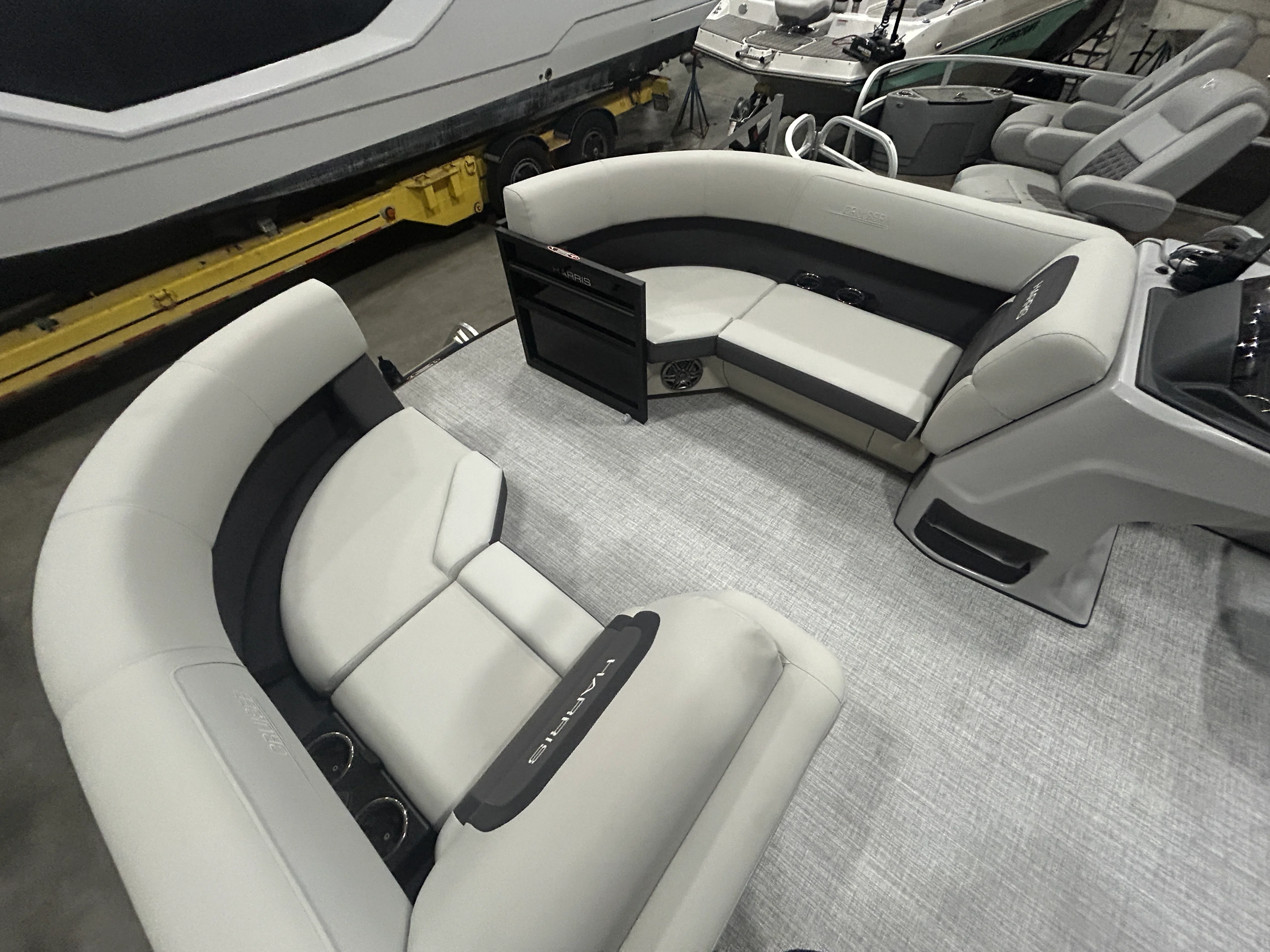 2025 Harris 210 Cruiser Image Thumbnail #7