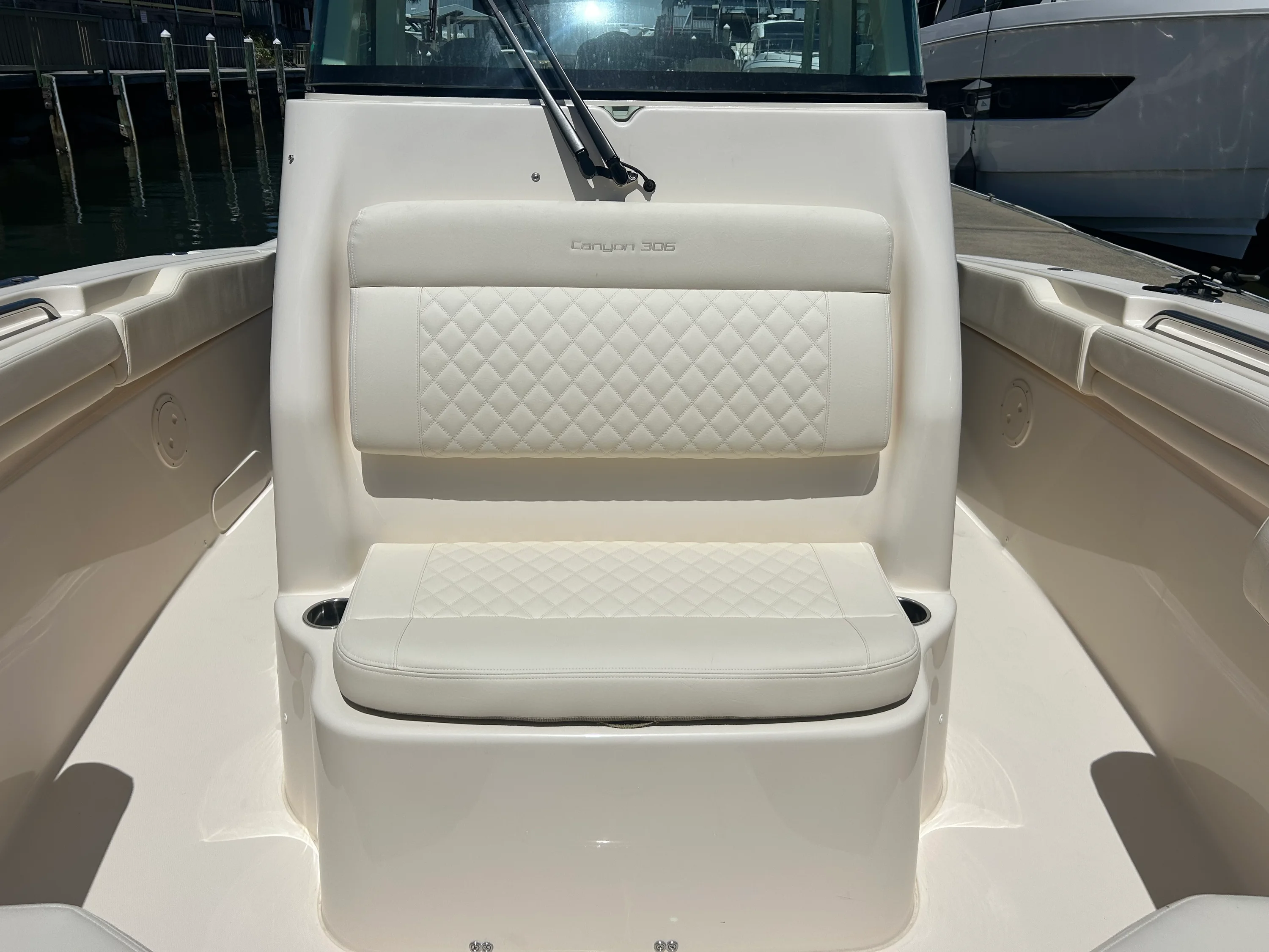 2026 Grady-White Canyon 306 Image Thumbnail #22