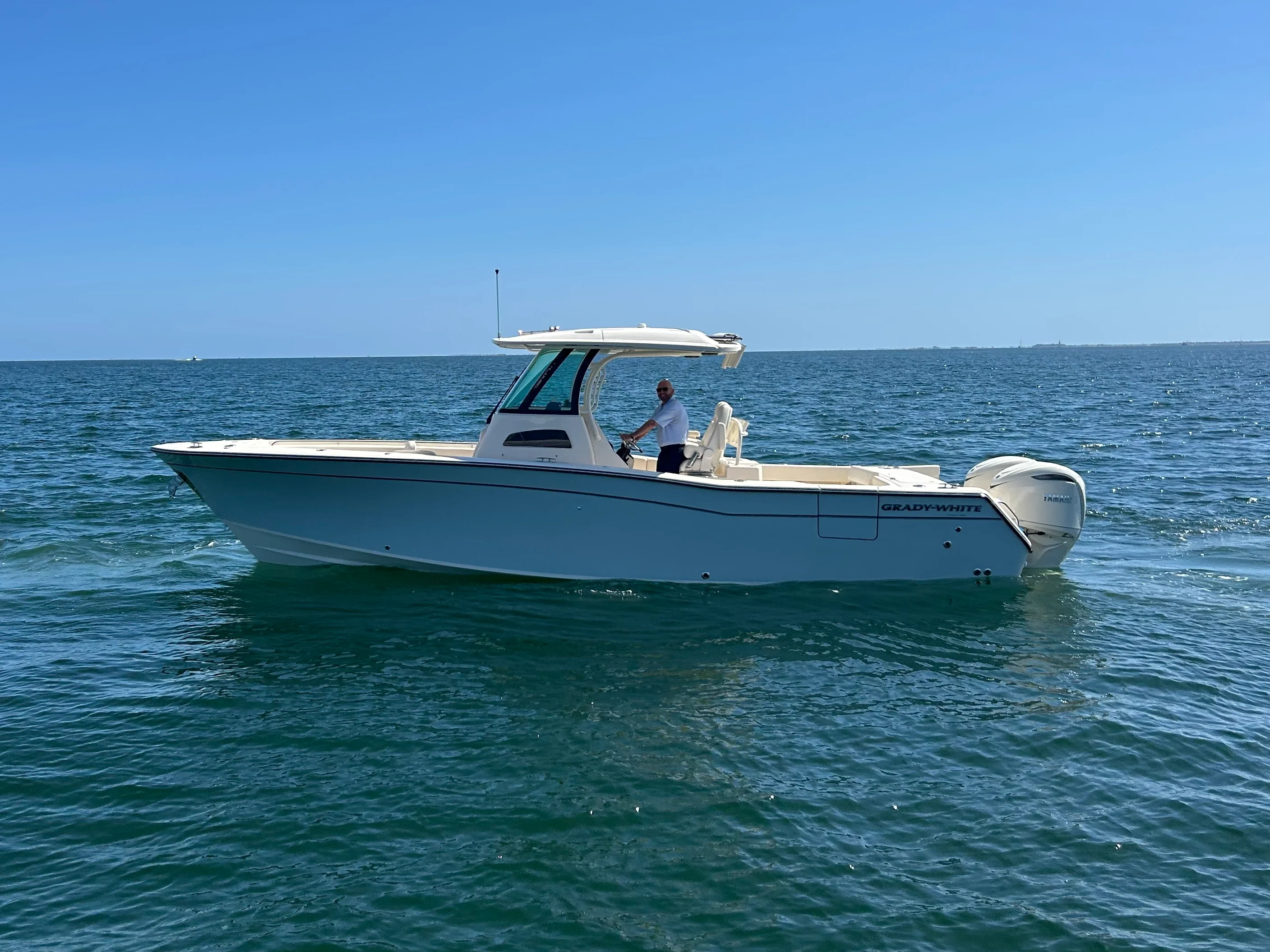 2026 Grady-White Canyon 306 Image Thumbnail #1