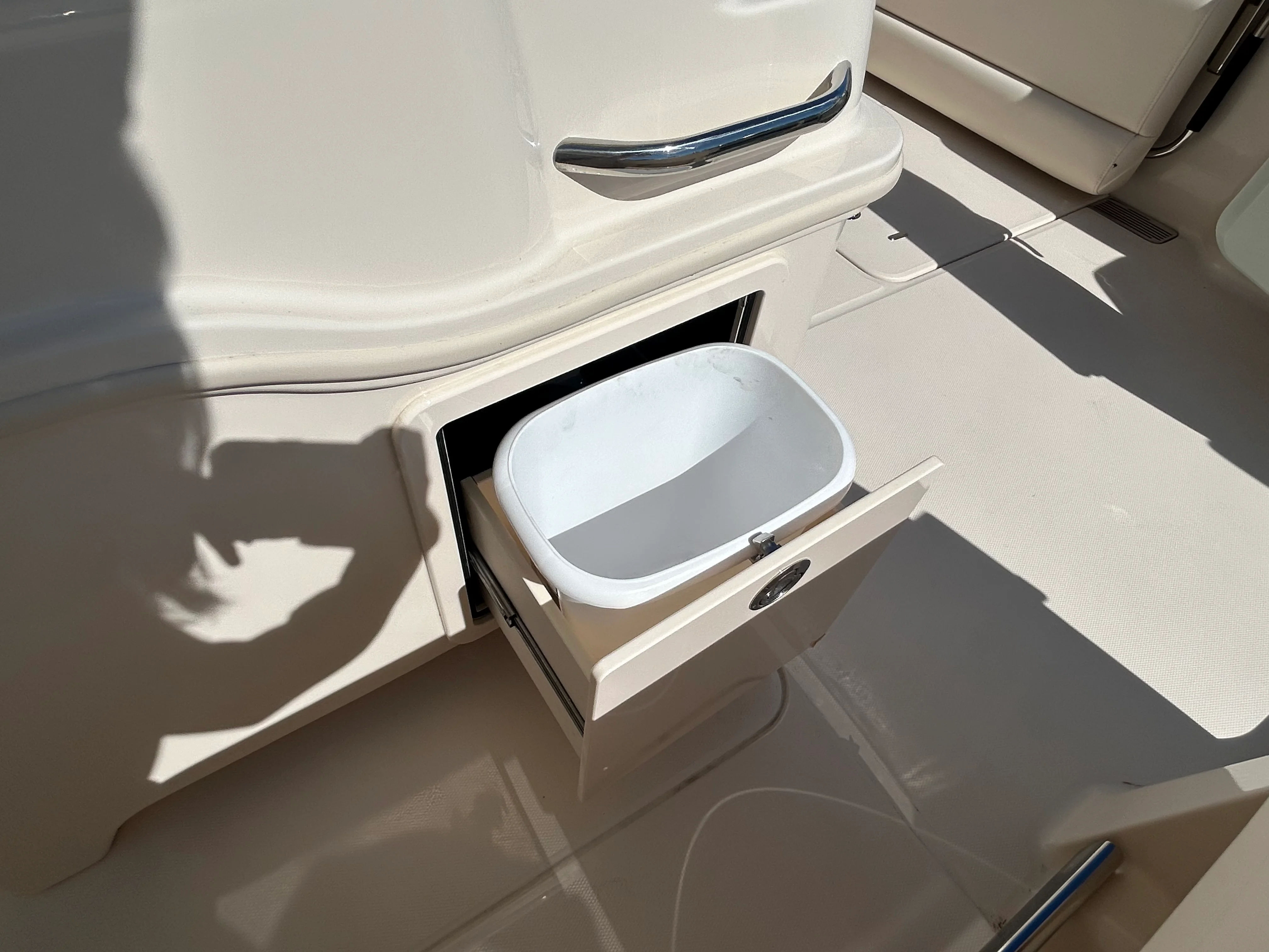 2026 Grady-White Canyon 386 Image Thumbnail #19