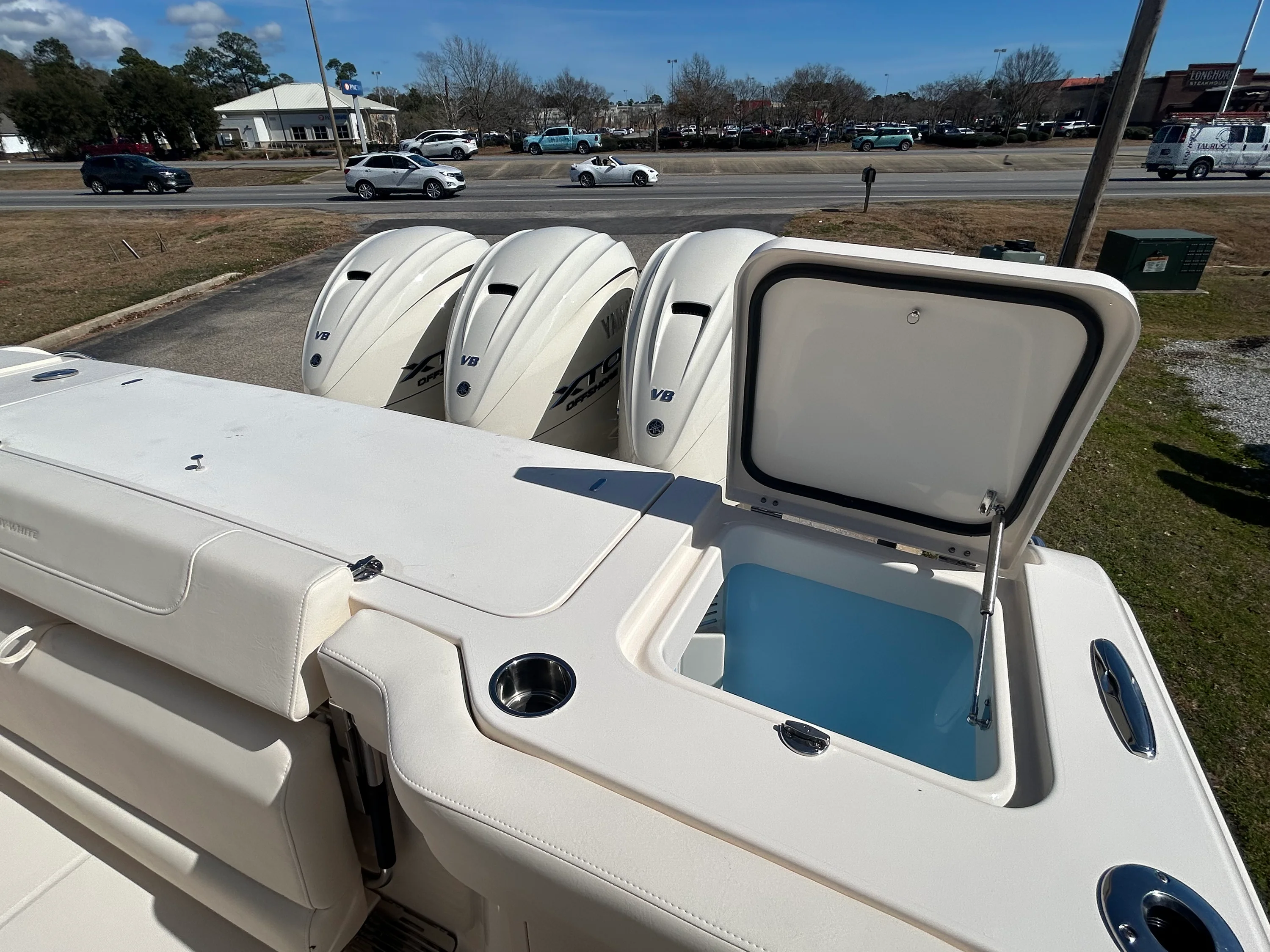 2026 Grady-White Canyon 386 Image Thumbnail #8