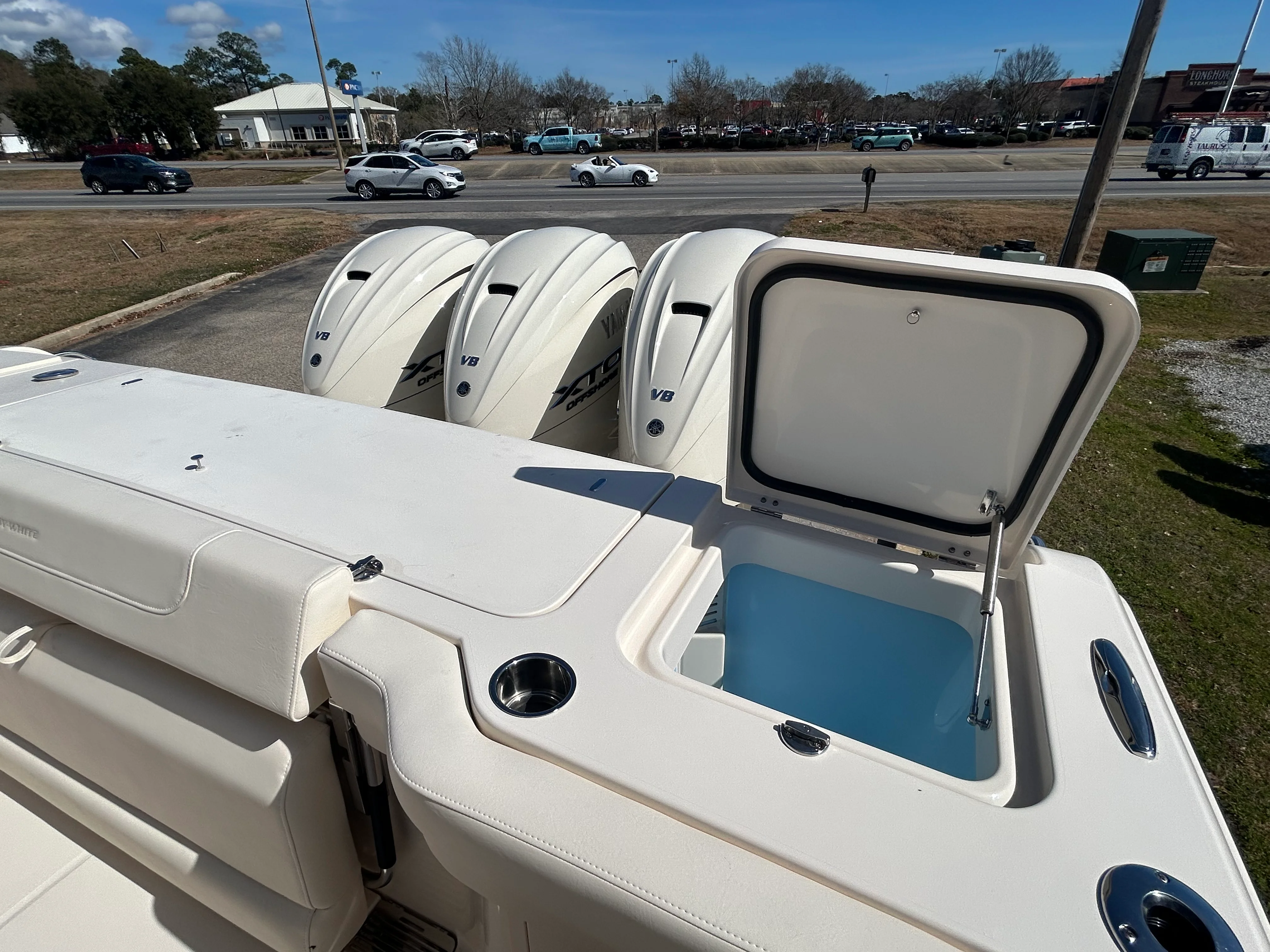 2026 Grady-White Canyon 386 Image Thumbnail #8