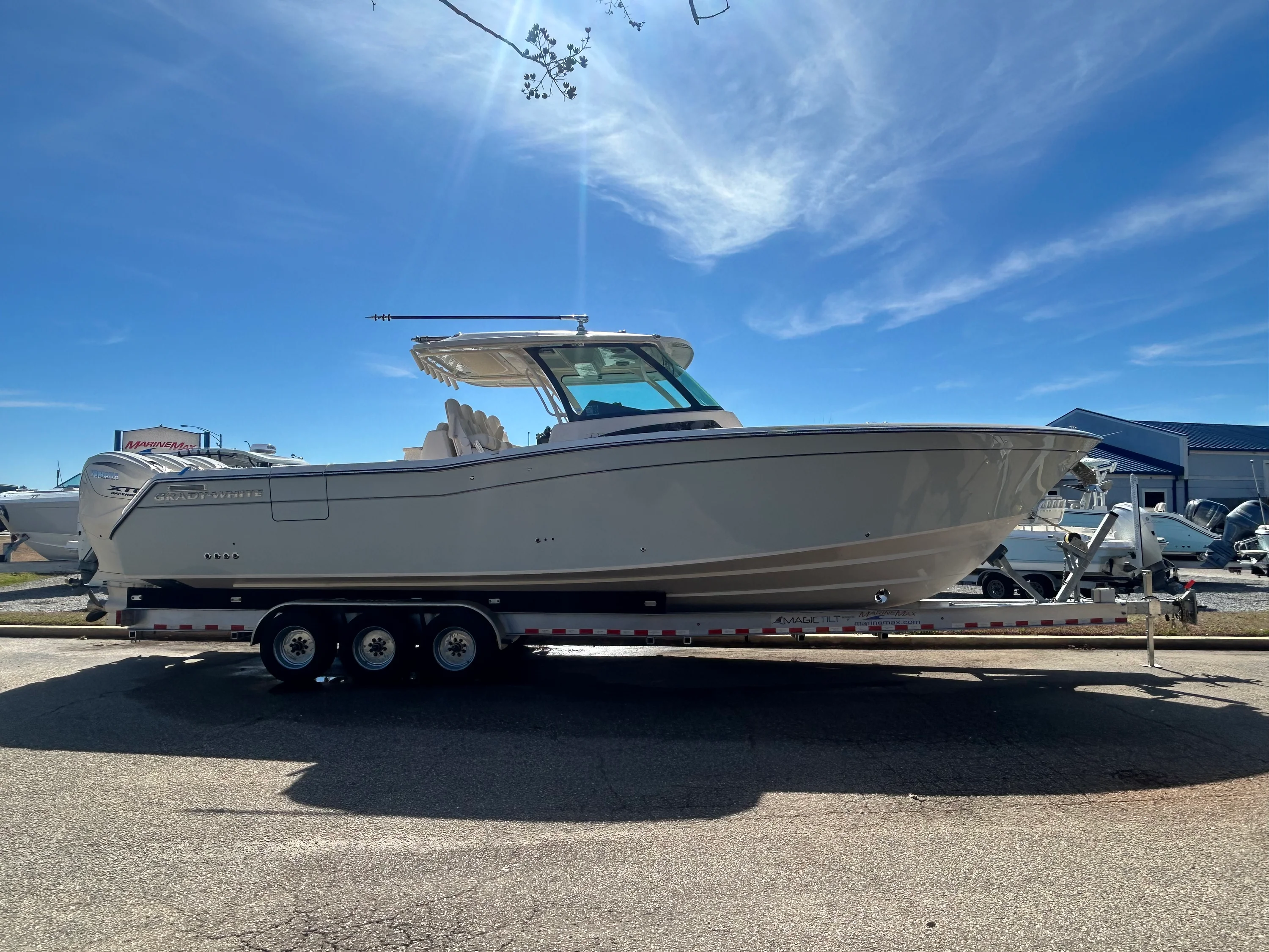 2026 Grady-White Canyon 386 Image Thumbnail #0