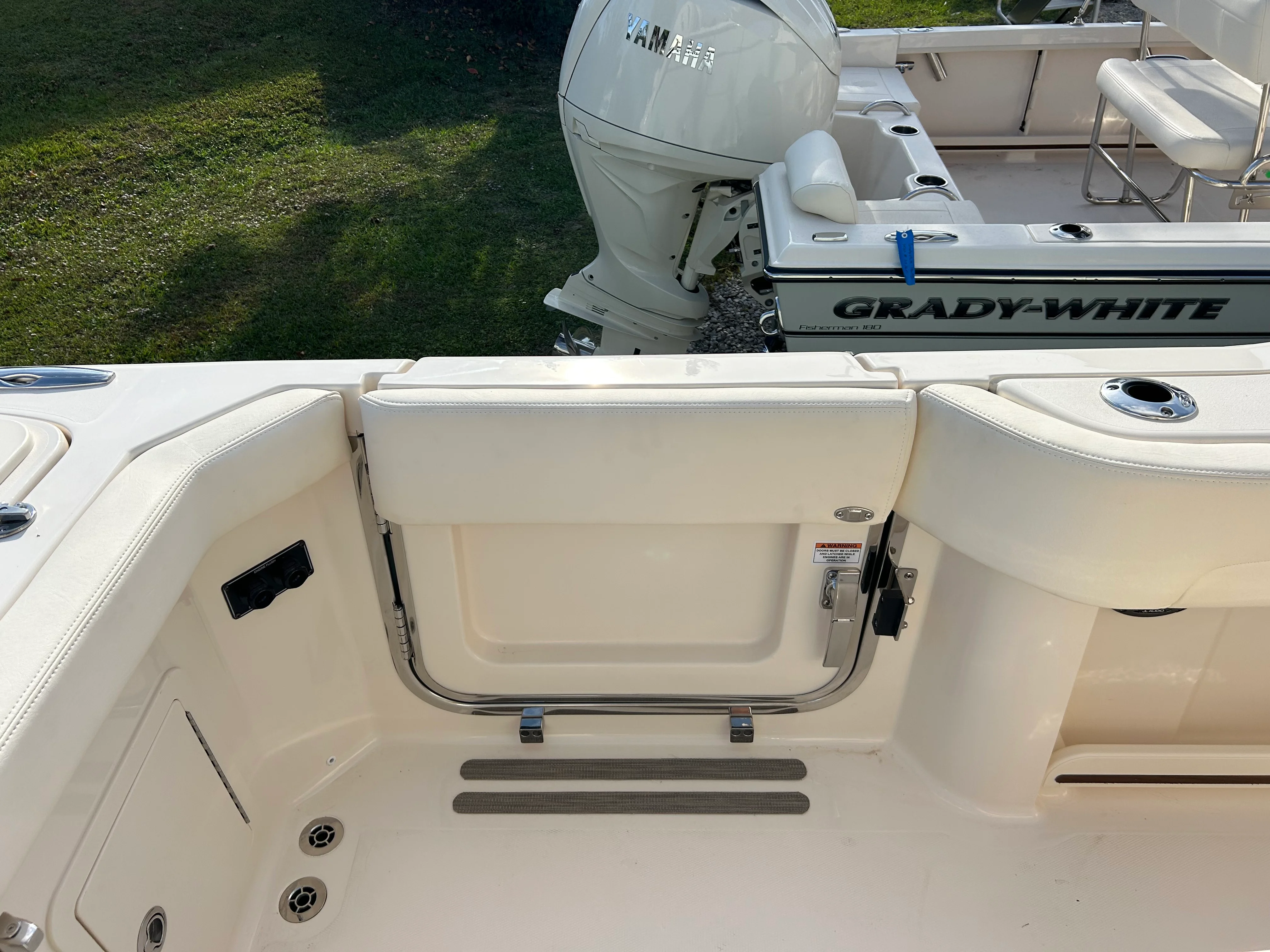 2026 Grady-White Canyon 271 Image Thumbnail #13