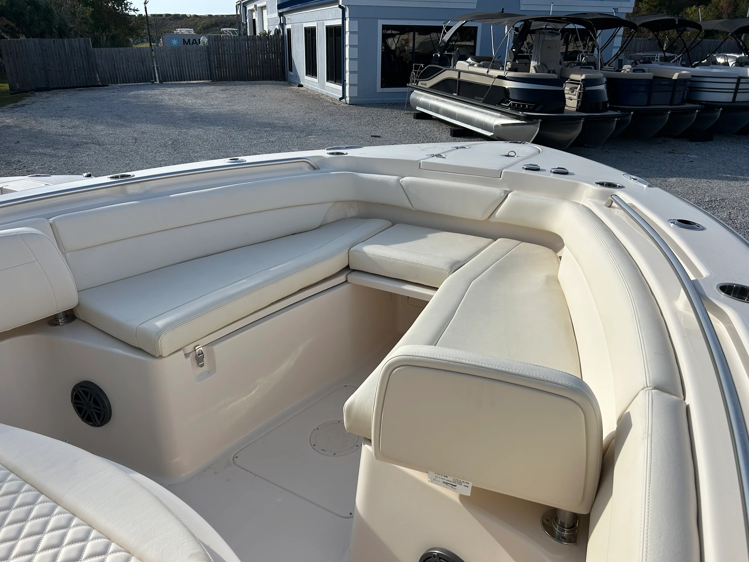 2026 Grady-White Canyon 271 Image Thumbnail #25