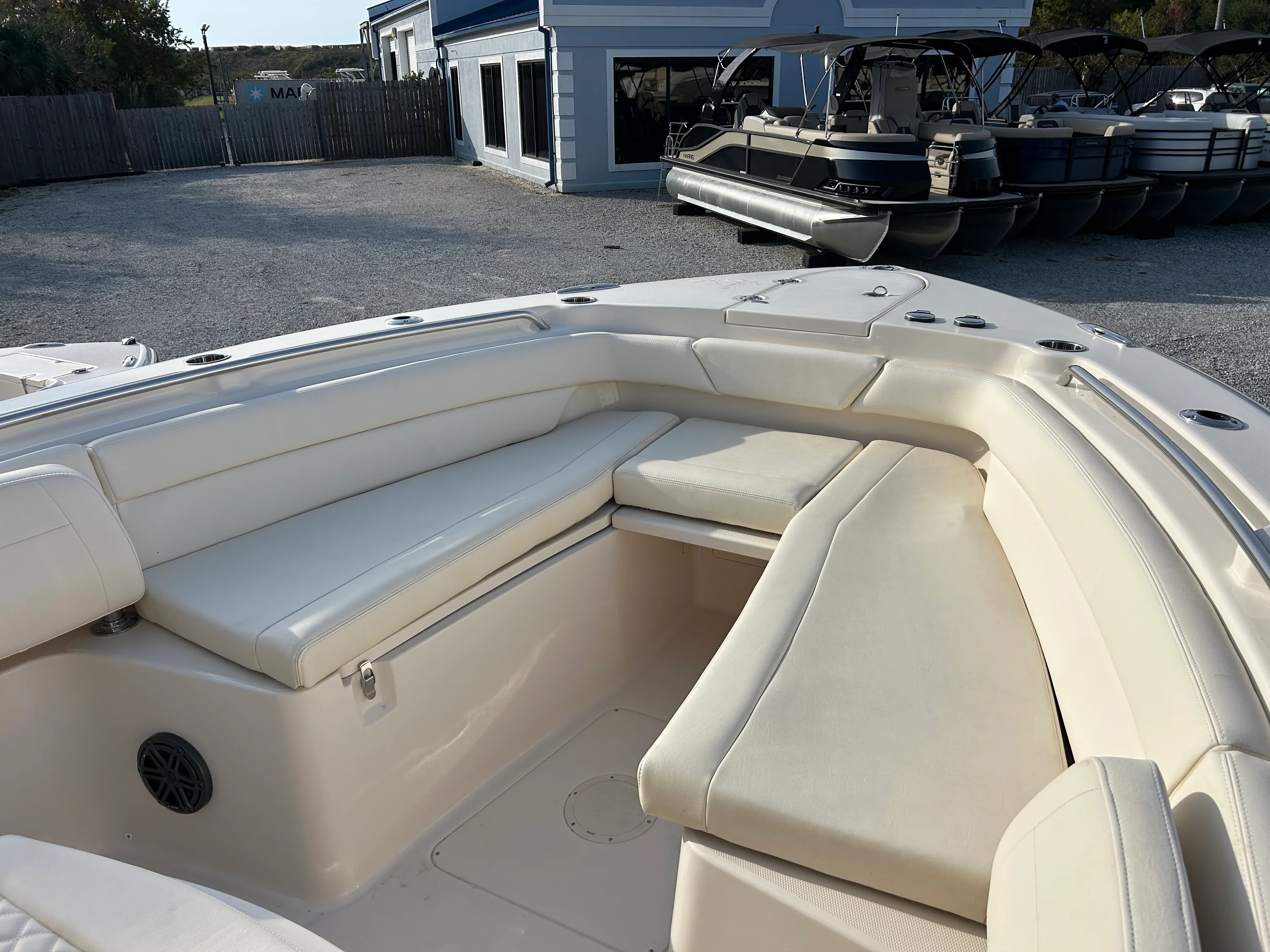 2026 Grady-White Canyon 271 Image Thumbnail #23