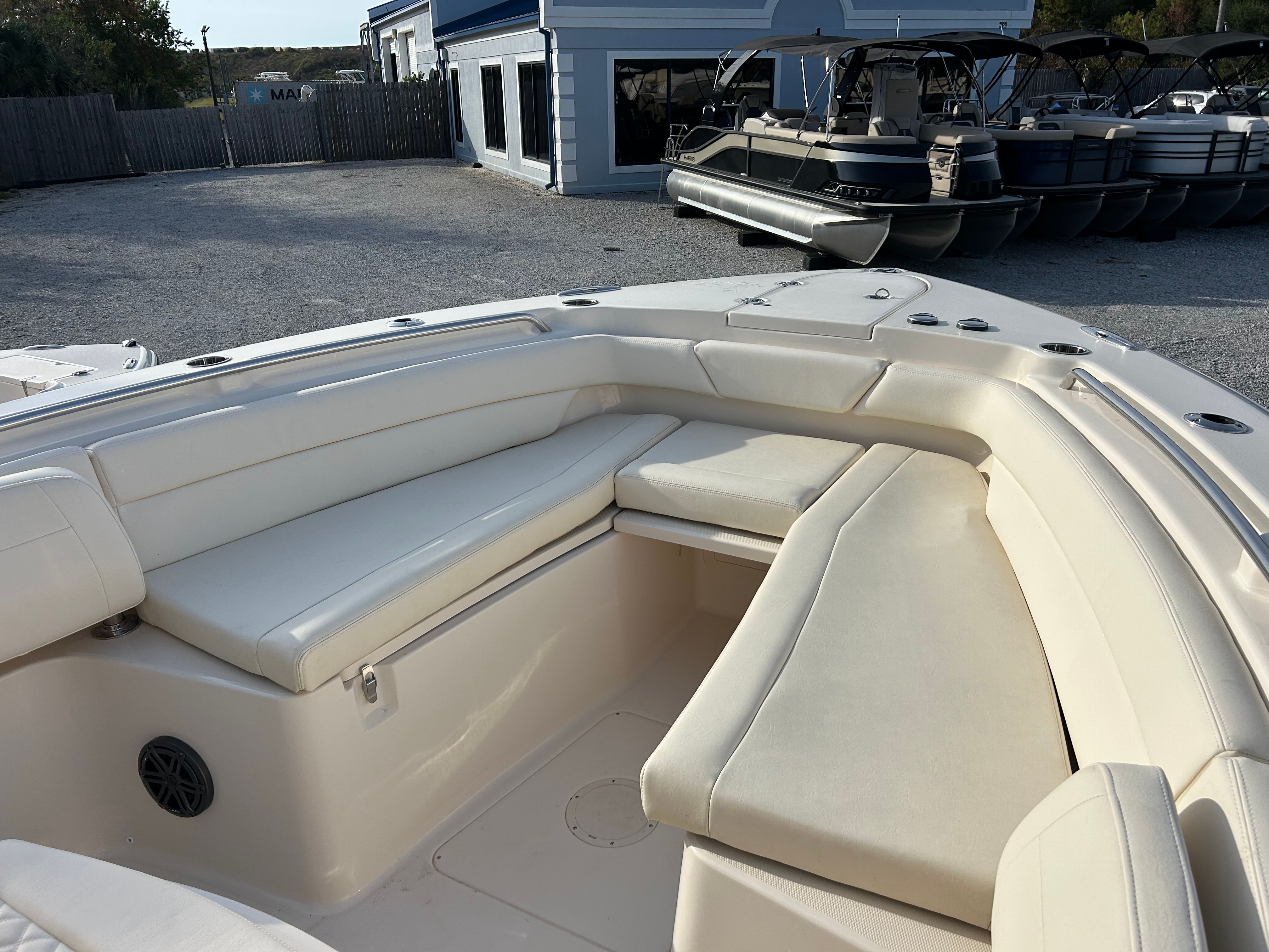 2026 Grady-White Canyon 271 Image Thumbnail #24