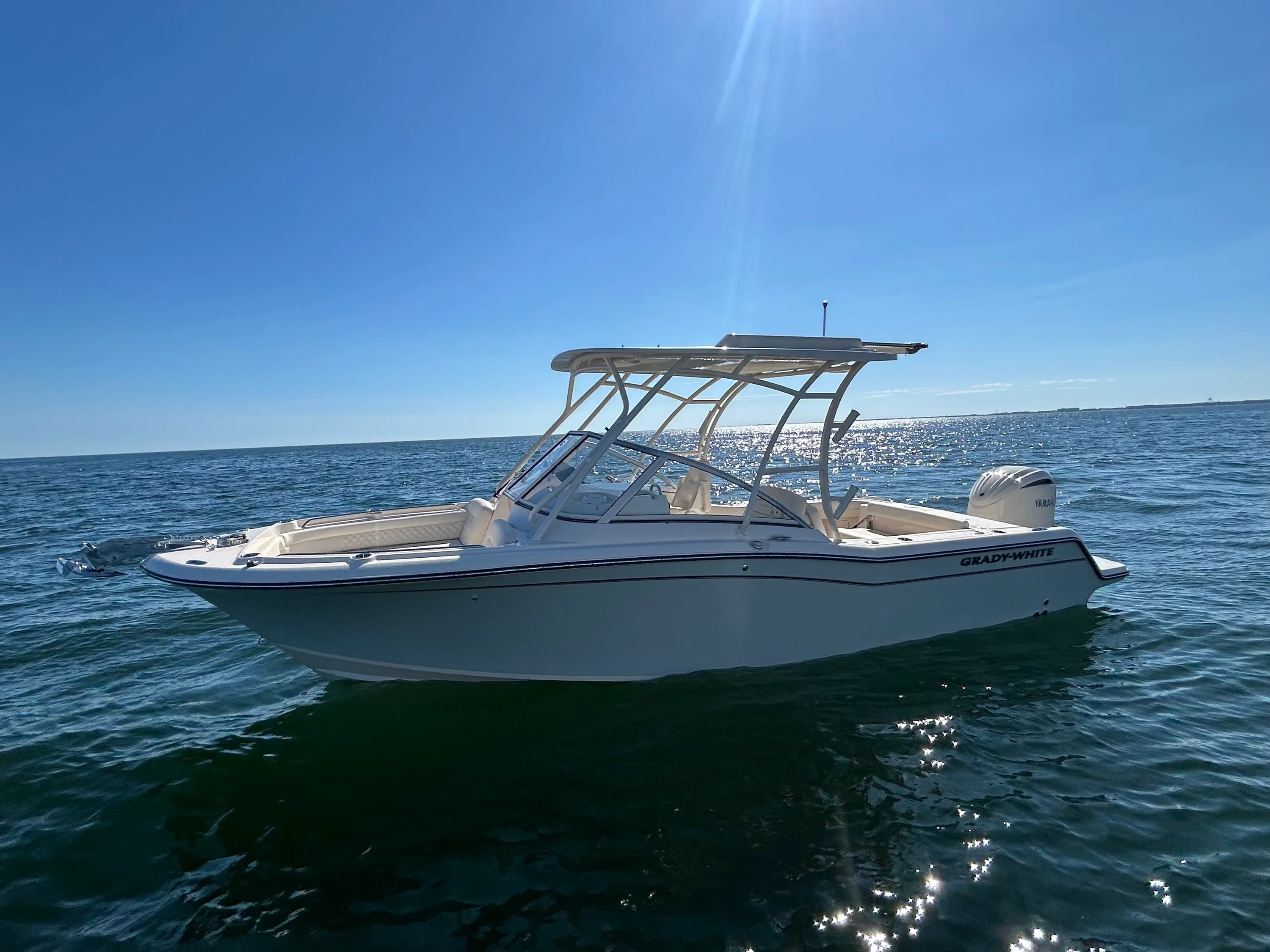 2026 Grady-White Freedom 235 Image Thumbnail #2
