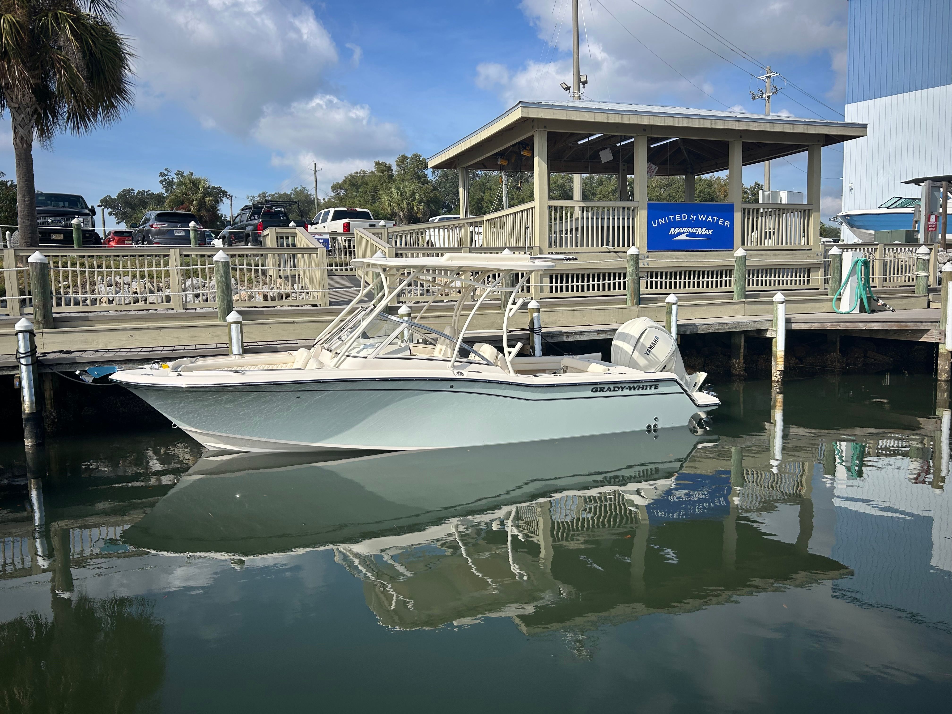 2026 Grady-White Freedom 235 Image Thumbnail #4