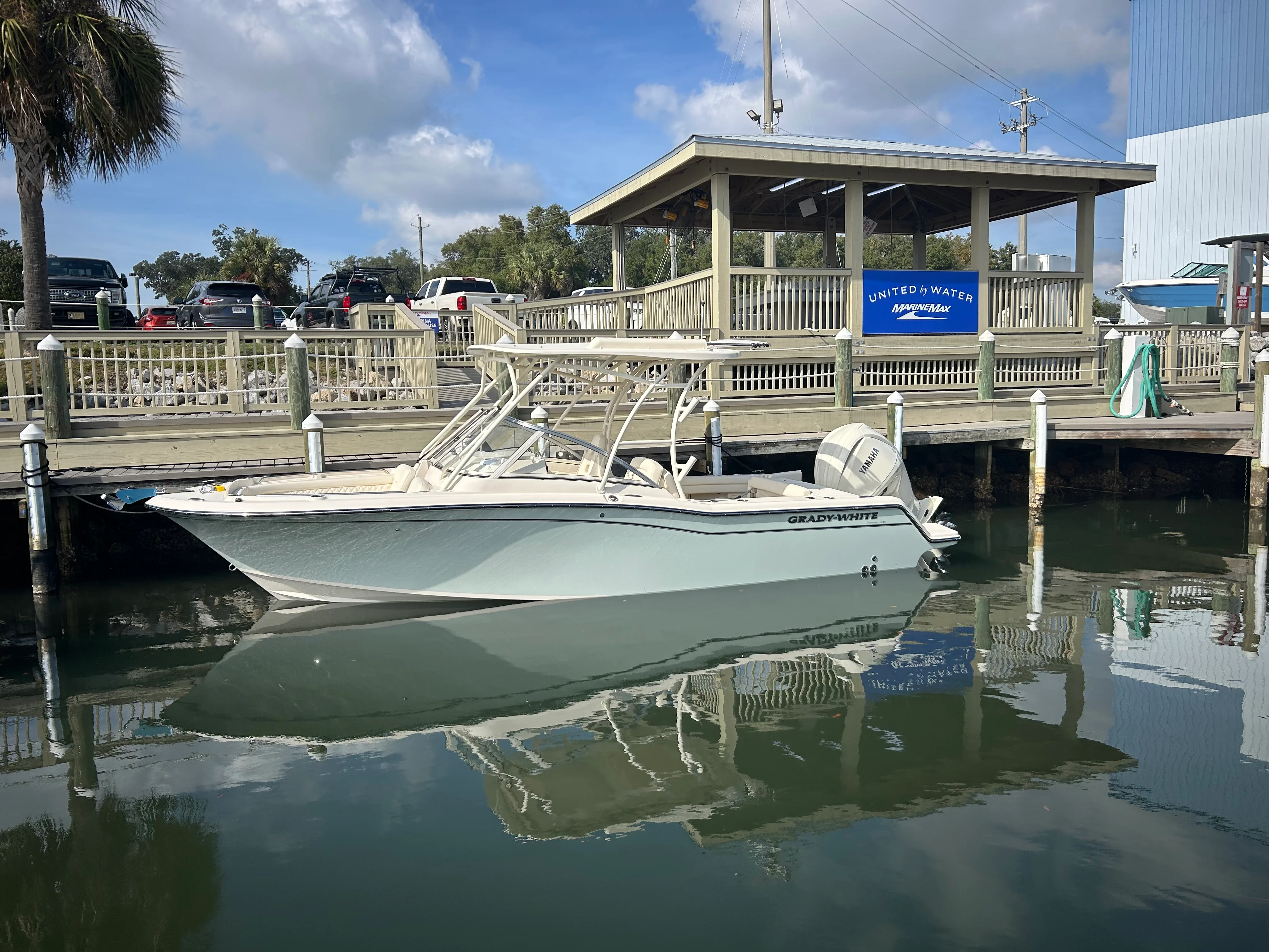 2026 Grady-White Freedom 235 Image Thumbnail #3