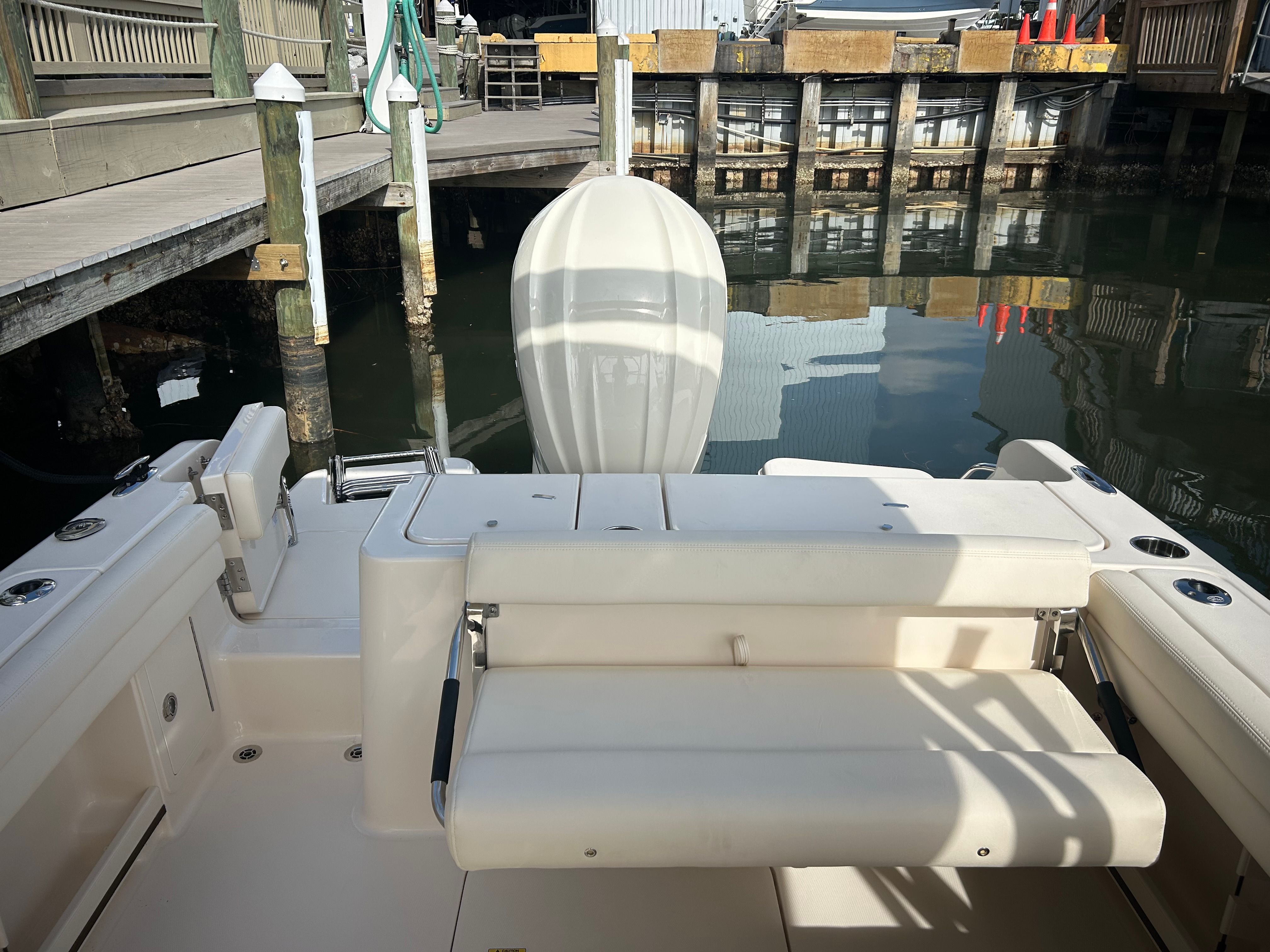 2026 Grady-White Freedom 235 Image Thumbnail #6