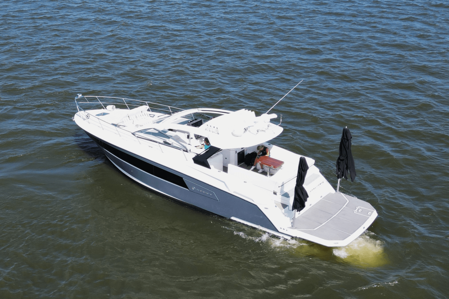 2018 Cruisers Yachts 390 EXPRESS COUPE Image Thumbnail #71