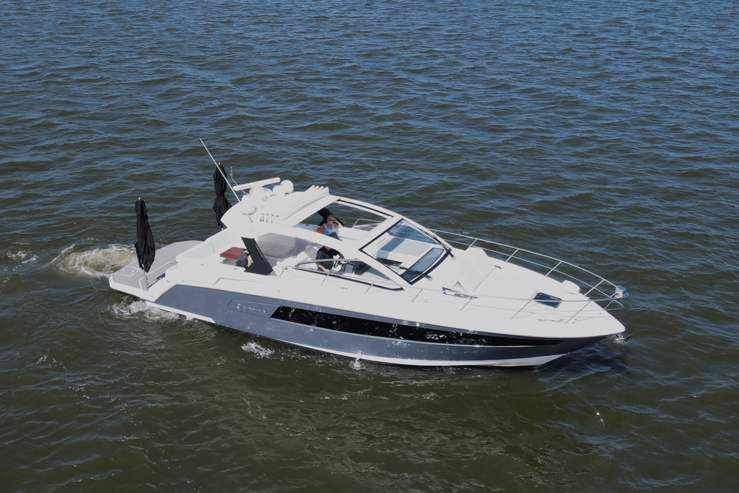 2018 Cruisers Yachts 390 EXPRESS COUPE Image Thumbnail #63