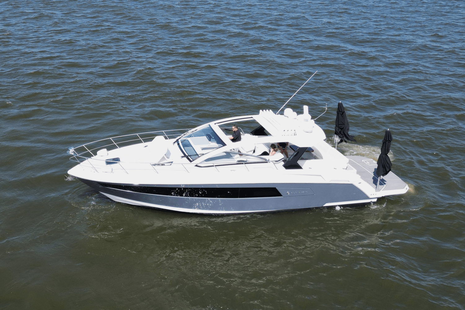 2018 Cruisers Yachts 390 EXPRESS COUPE Image Thumbnail #68