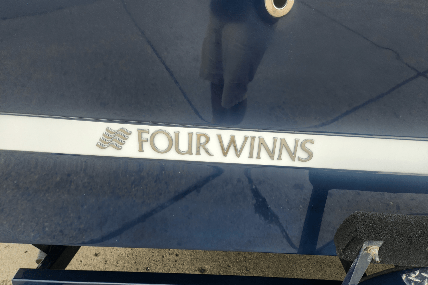 2022 Four Winns HD2 Image Thumbnail #7