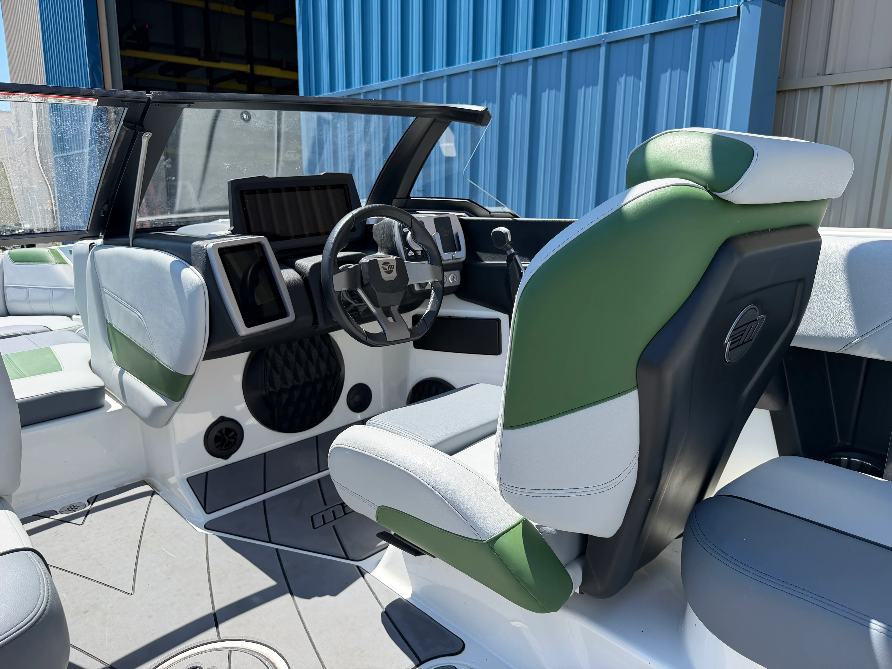 2023 Malibu 20 VTX Image Thumbnail #30