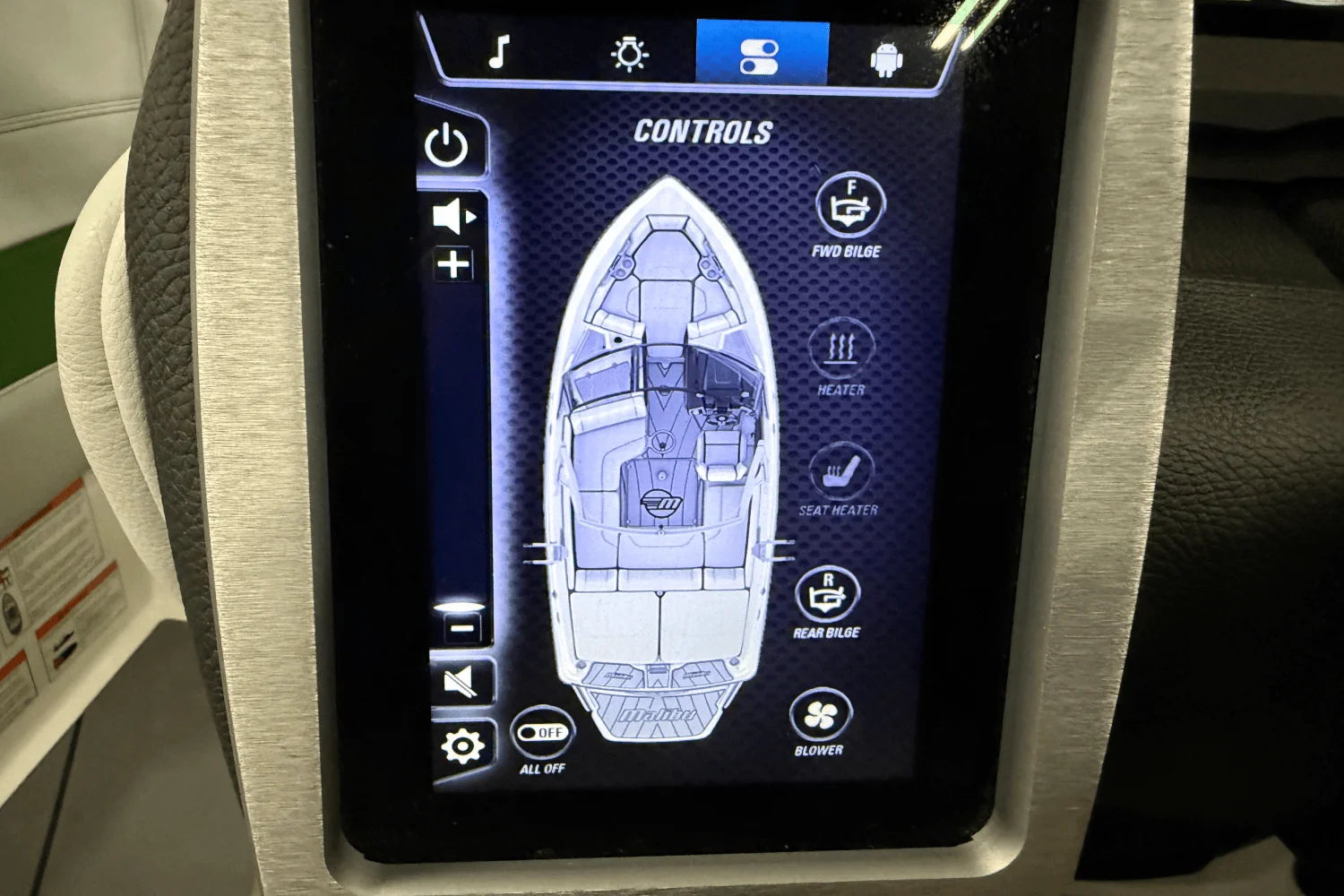 2023 Malibu WAKESETTER Image Thumbnail #15