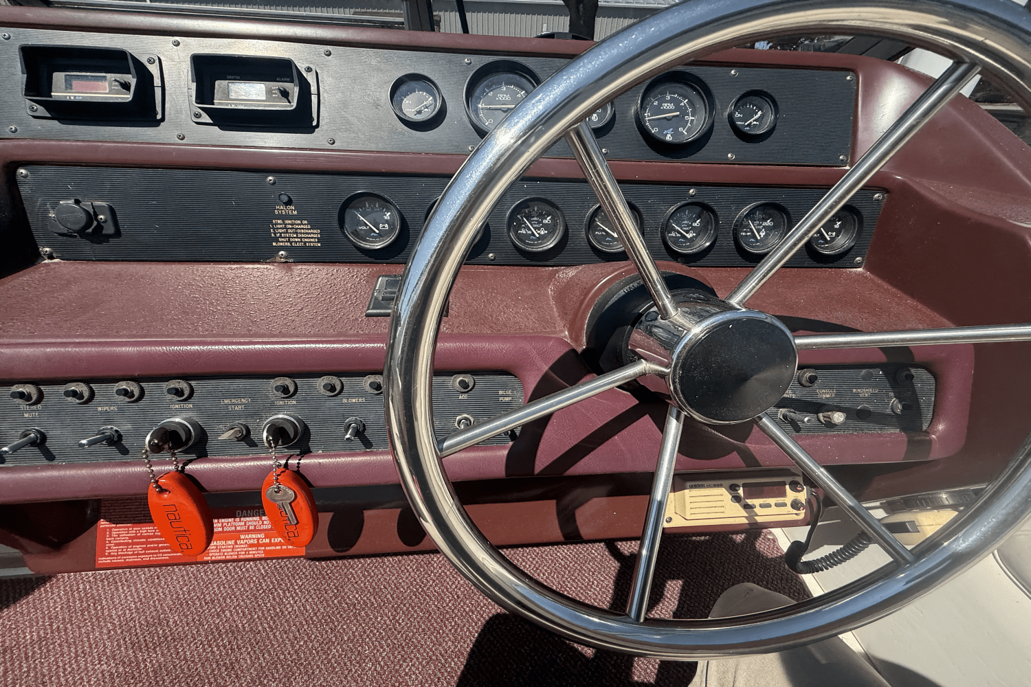 1990 Sea Ray 290 SUNDANCER Image Thumbnail #3