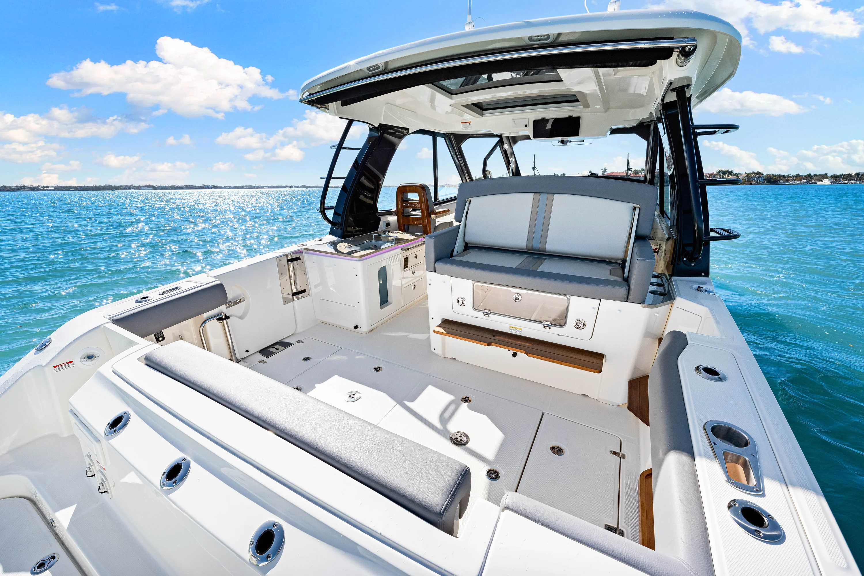 2026 Boston Whaler 380 Realm Image Thumbnail #8