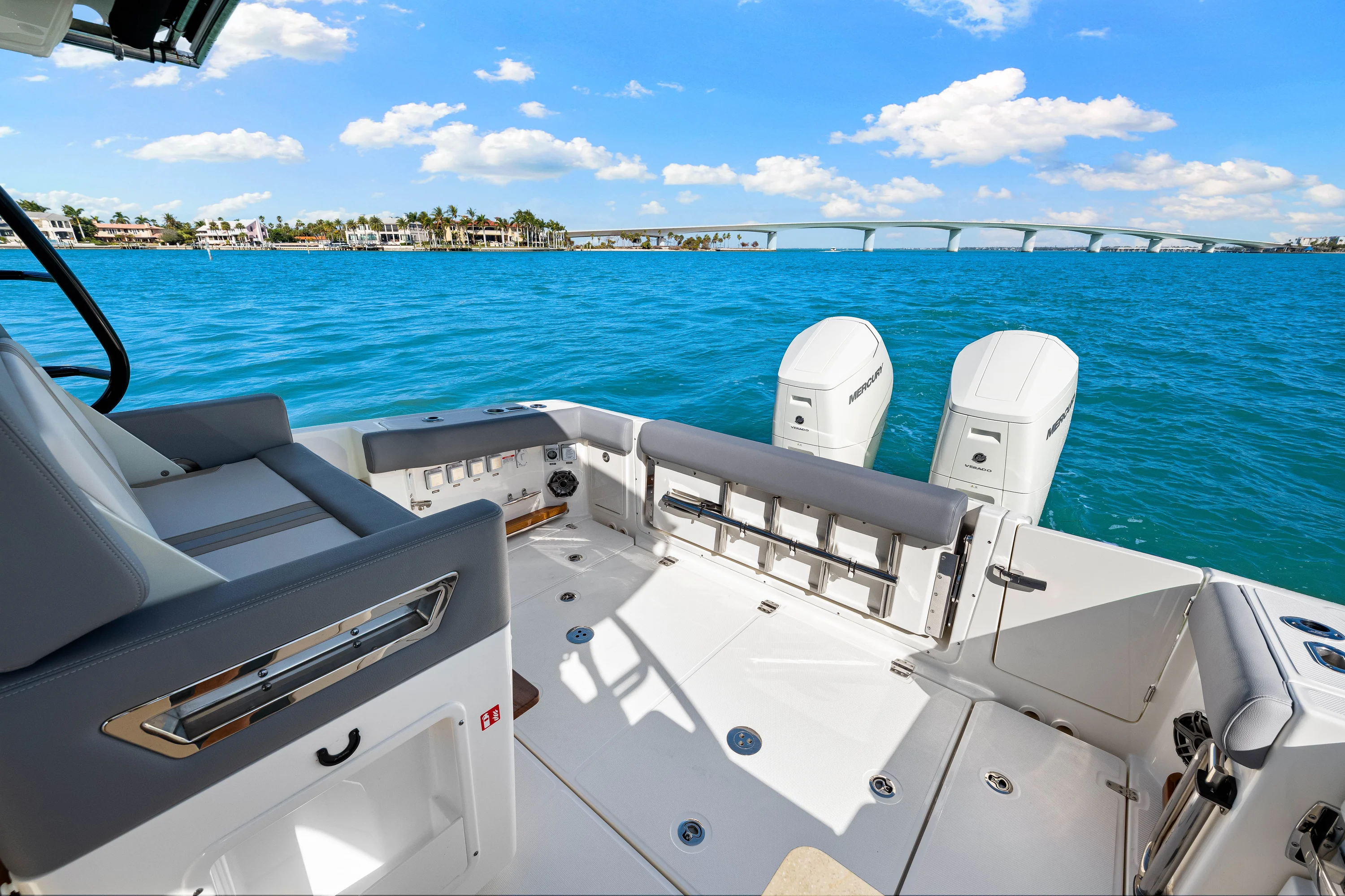 2026 Boston Whaler 380 Realm Image Thumbnail #12