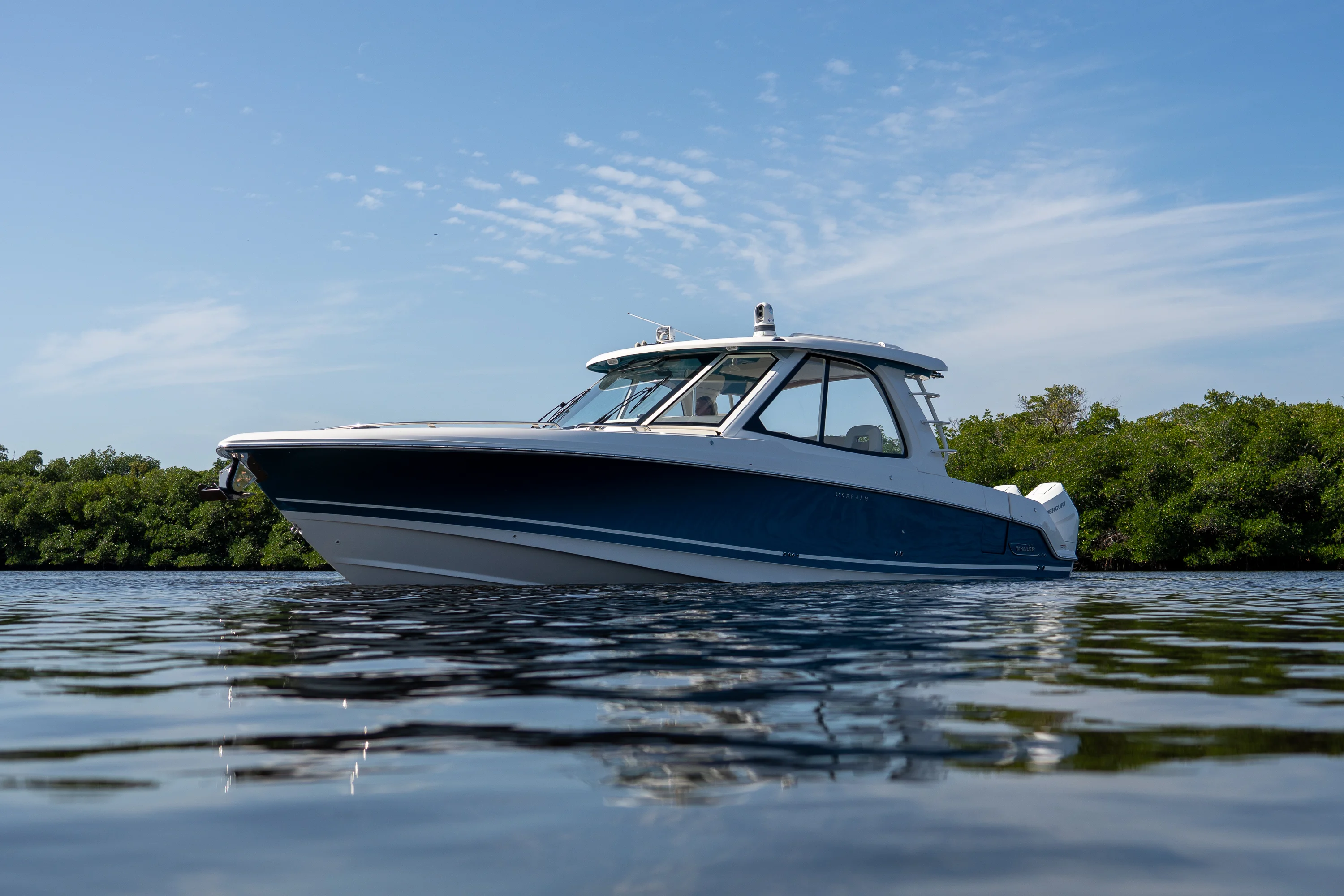 2026 Boston Whaler 380 Realm Image Thumbnail #2