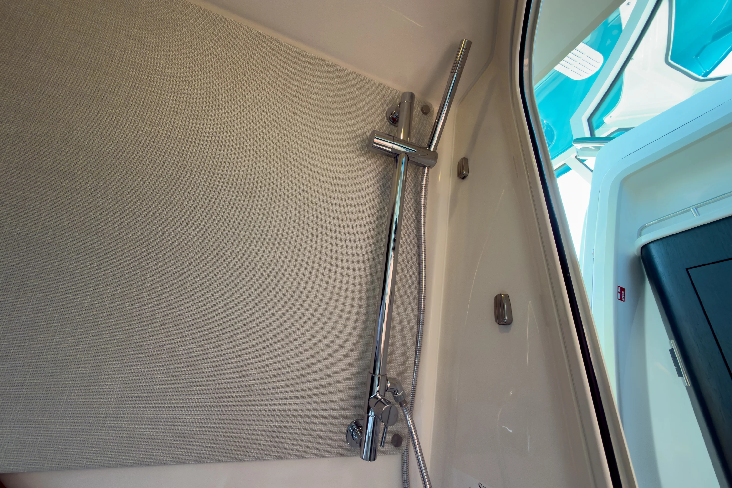 2026 Boston Whaler 380 Realm Image Thumbnail #22