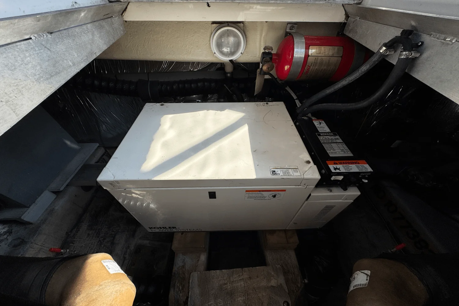 1999 Carver Yachts 380 SANTEGO Image Thumbnail #34