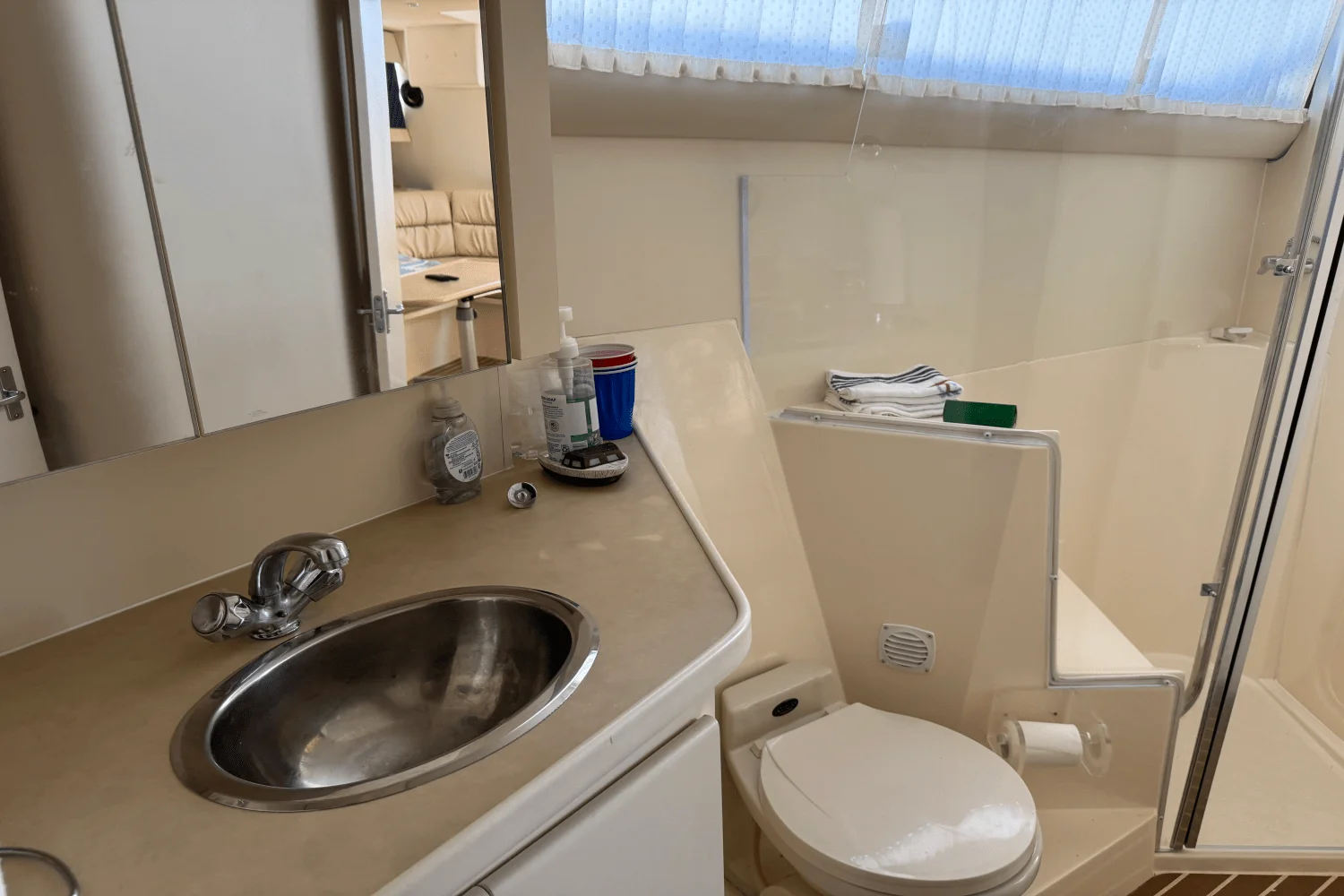 1999 Carver Yachts 380 SANTEGO Image Thumbnail #31