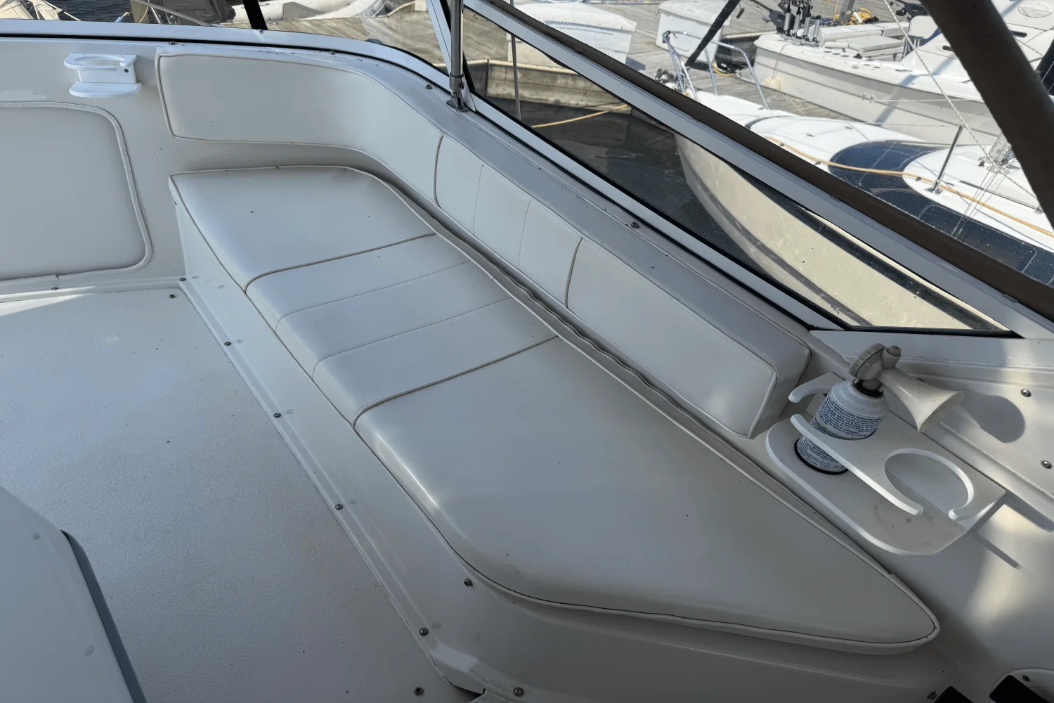 1999 Carver Yachts 380 SANTEGO Image Thumbnail #9