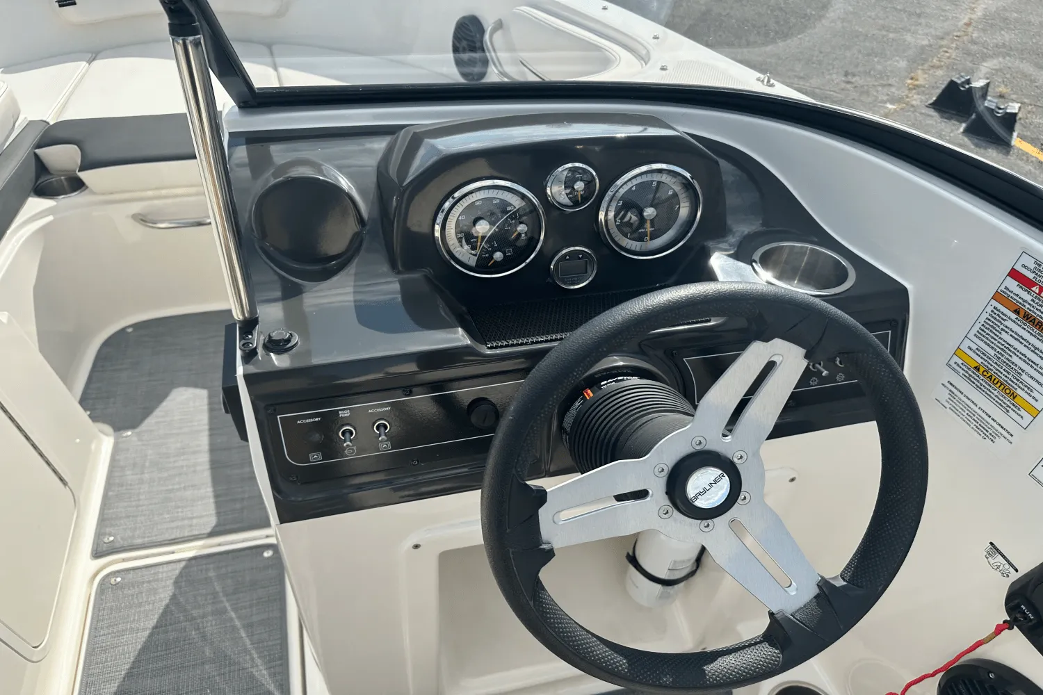 2023 Bayliner VR4 OB Image Thumbnail #7