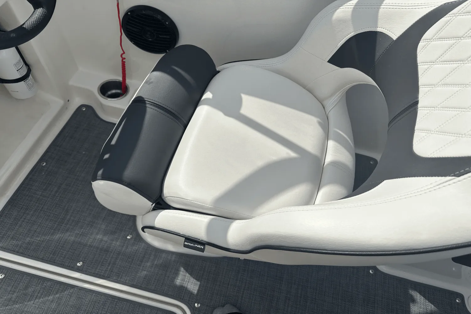 2023 Bayliner VR4 OB Image Thumbnail #11