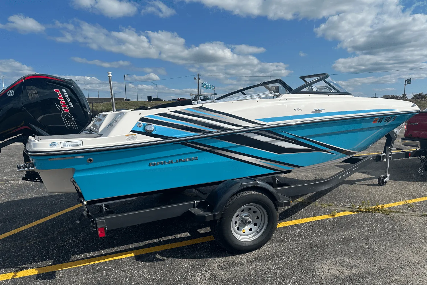 2023 Bayliner VR4 OB Image Thumbnail #3