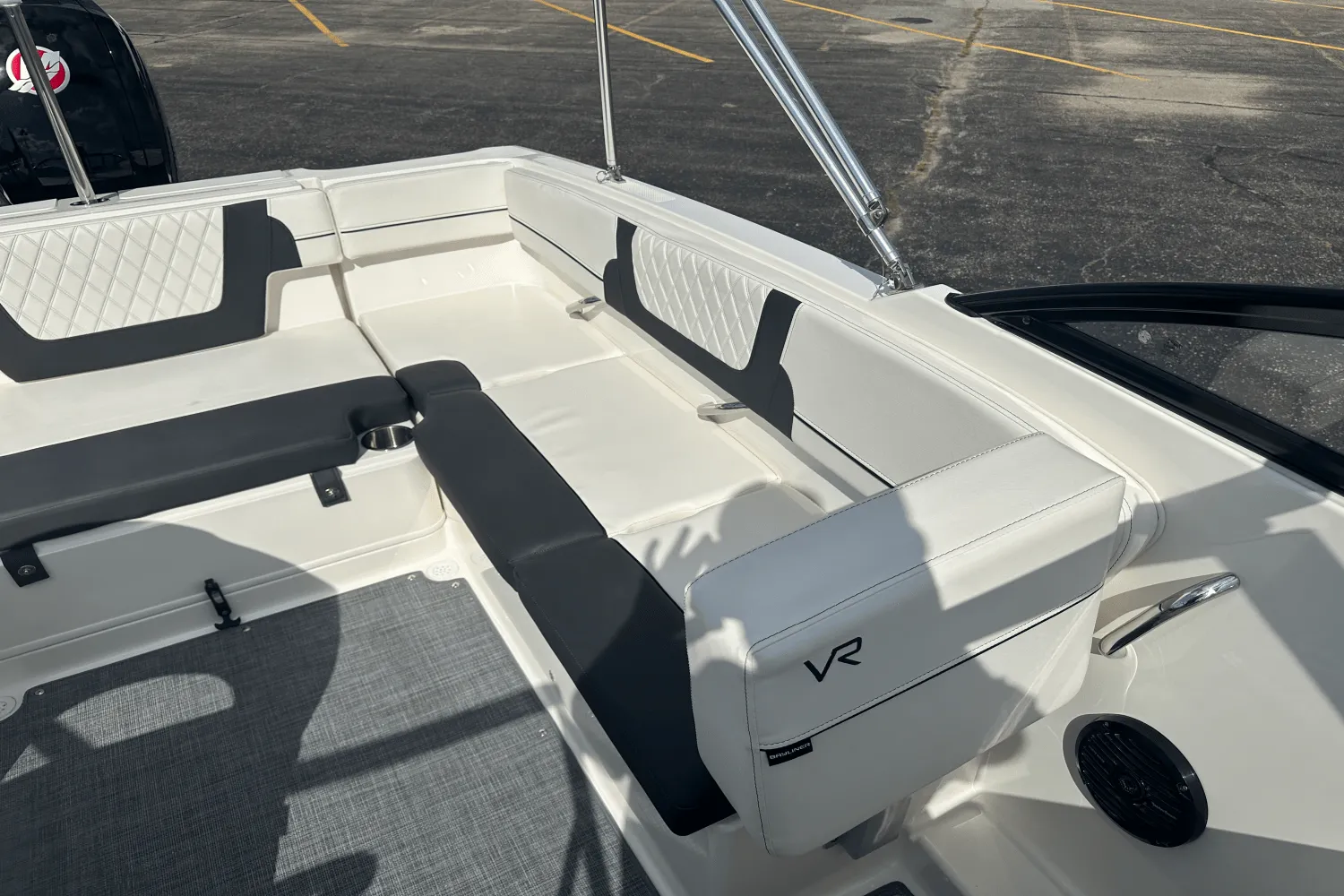 2023 Bayliner VR4 OB Image Thumbnail #14