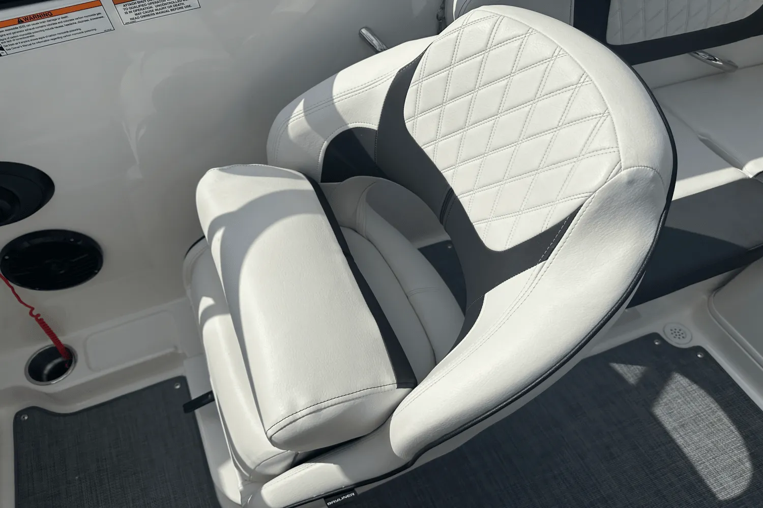 2023 Bayliner VR4 OB Image Thumbnail #12