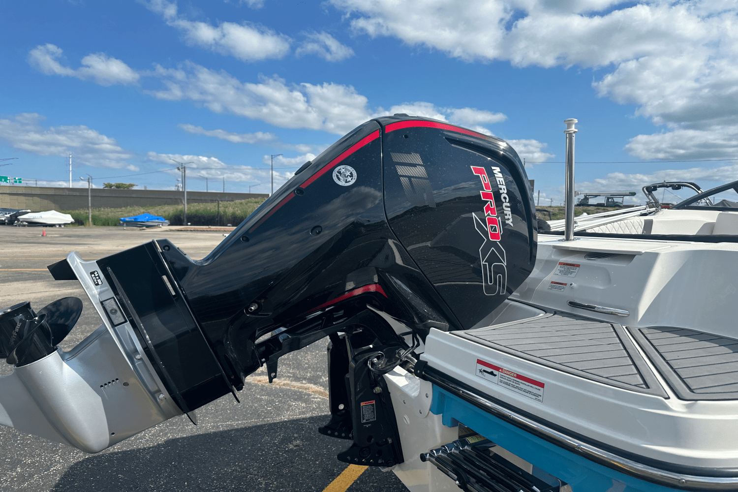 2023 Bayliner VR4 OB Image Thumbnail #18