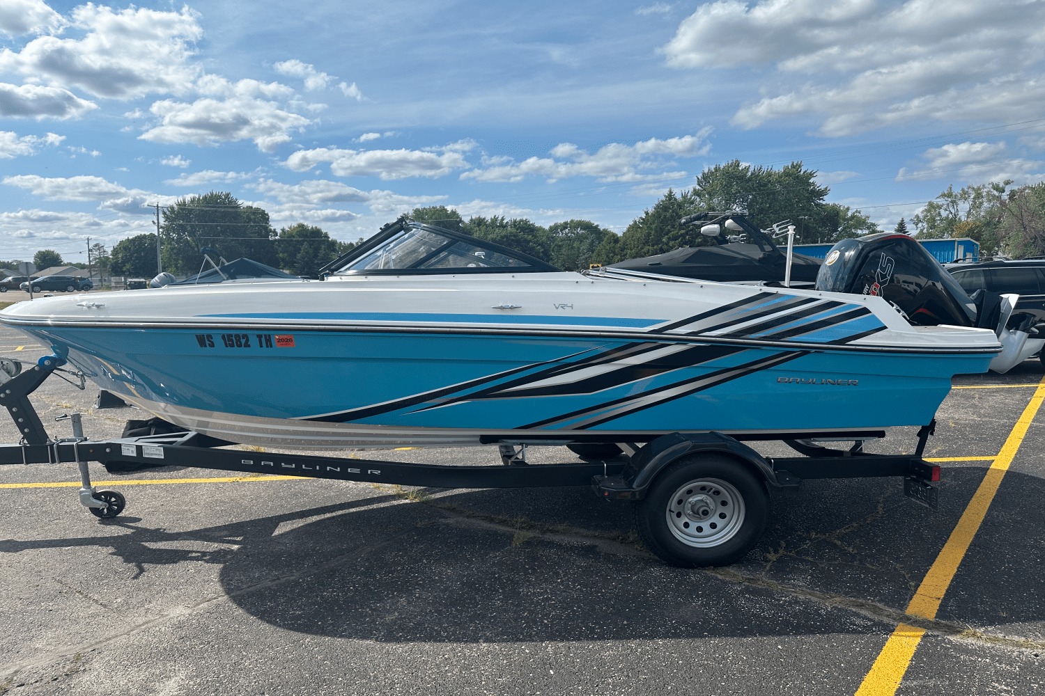 2023 Bayliner VR4 OB Image Thumbnail #1