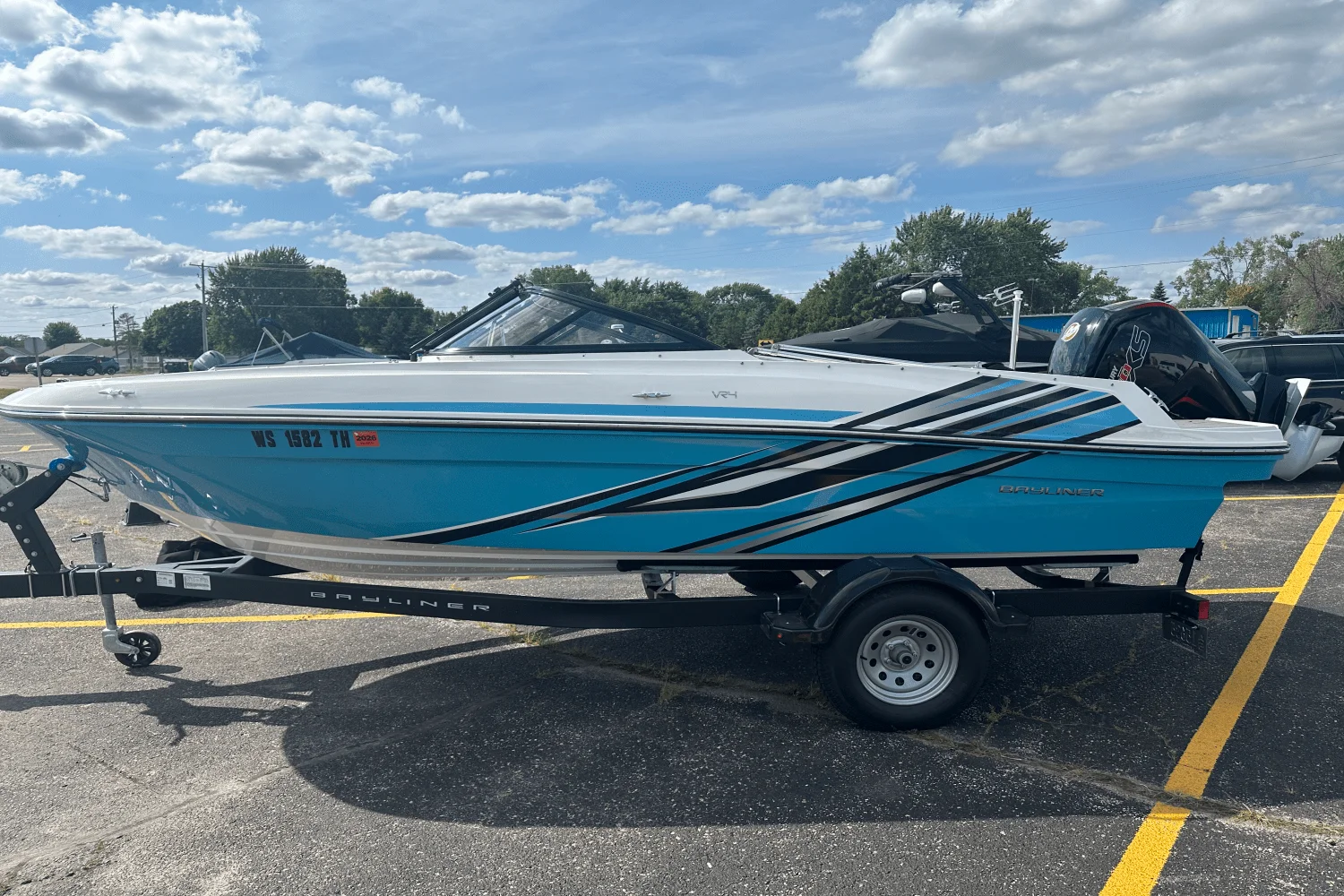 2023 Bayliner VR4 OB Image Thumbnail #1