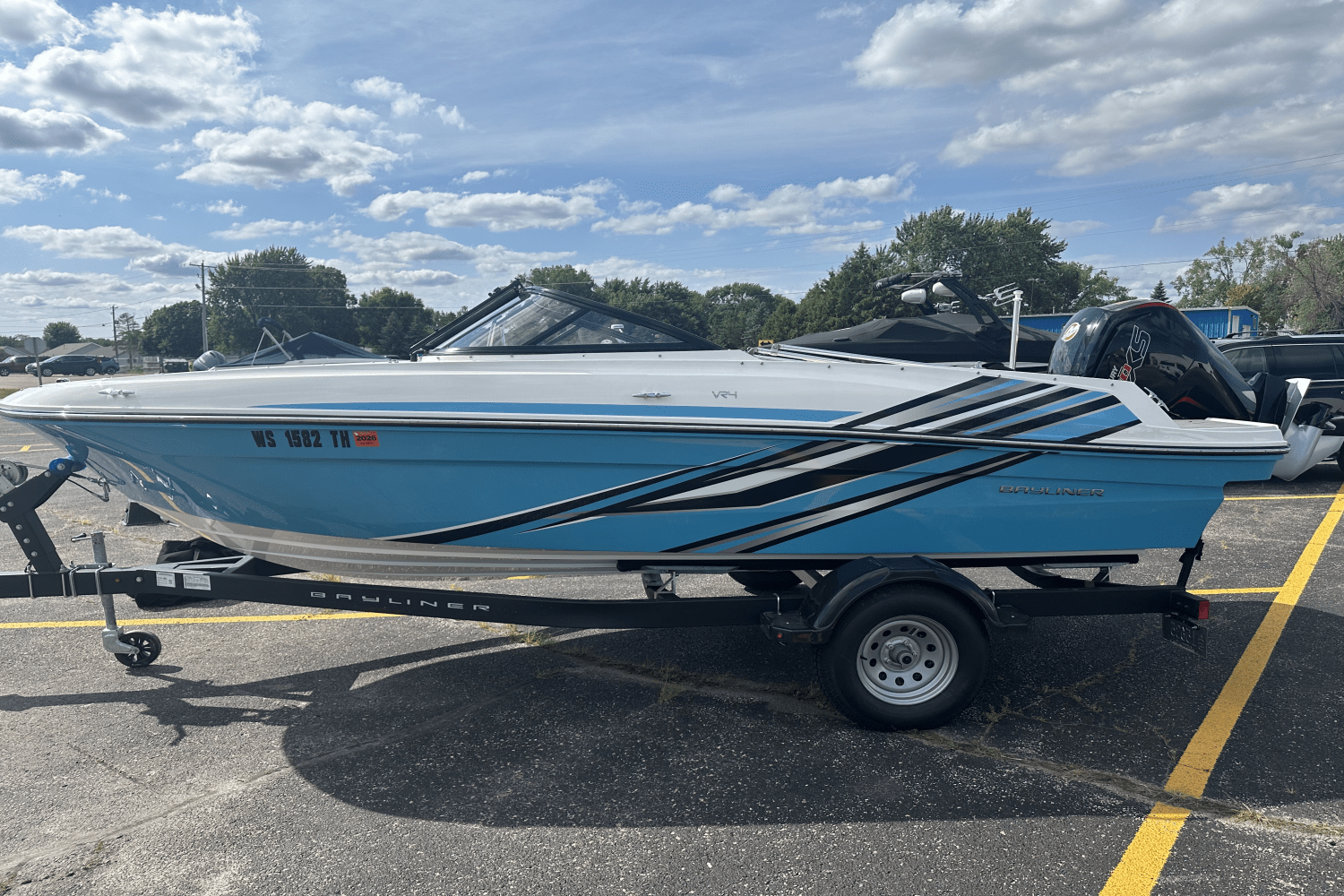2023 Bayliner VR4 OB Image Thumbnail #1