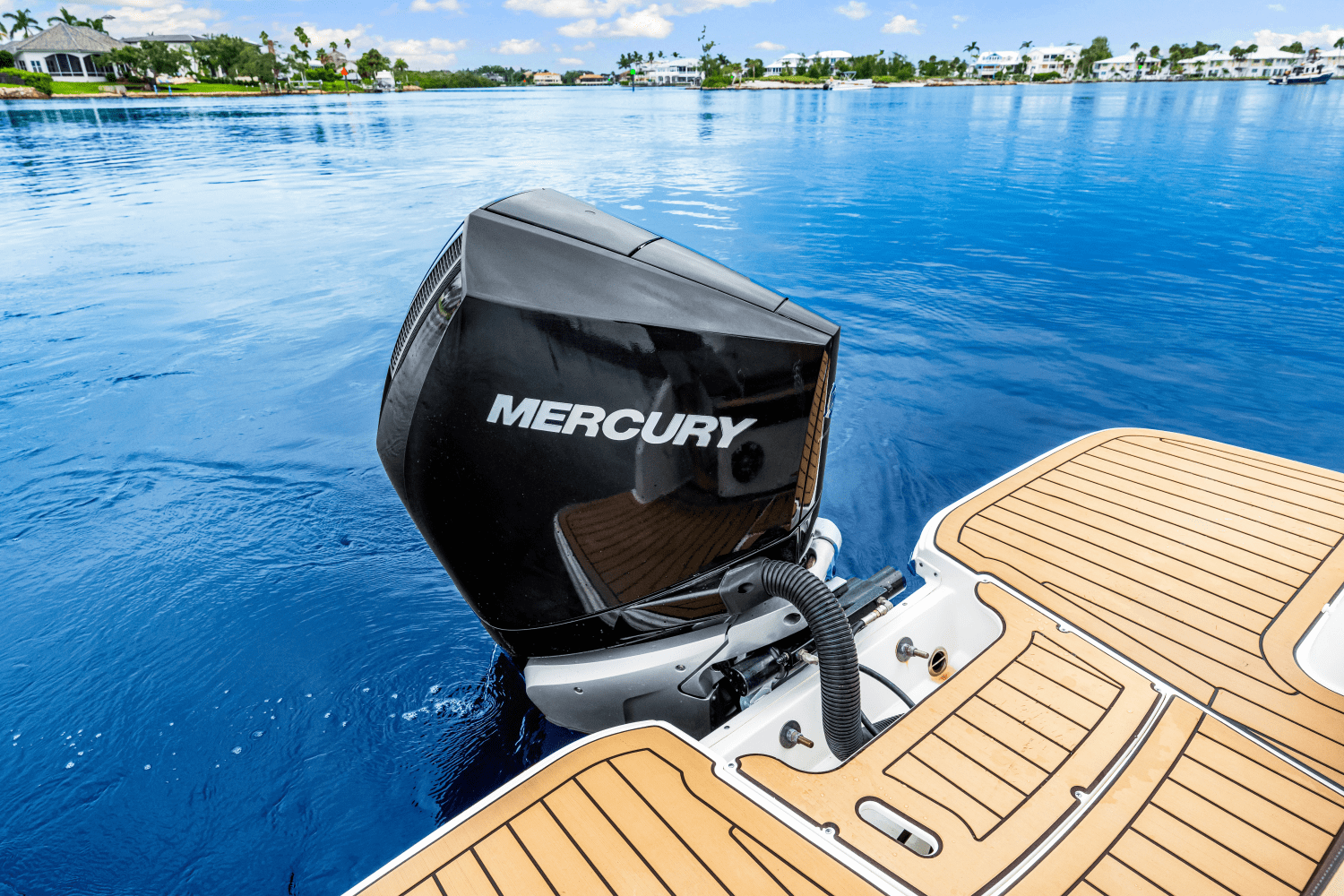 2023 Sea Ray 250 SDX Image Thumbnail #34